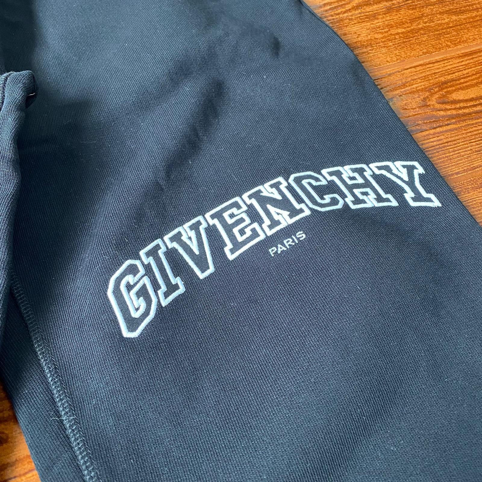 Givenchy Black Embroidered College Arch Logo Sweatpants Size US 32 / EU 48 - 6 Thumbnail
