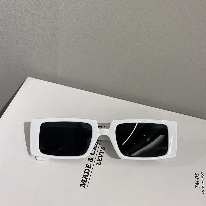 VIBE Punk Street ins style custom avant-garde sunglasses Size ONE SIZE - 6 Thumbnail
