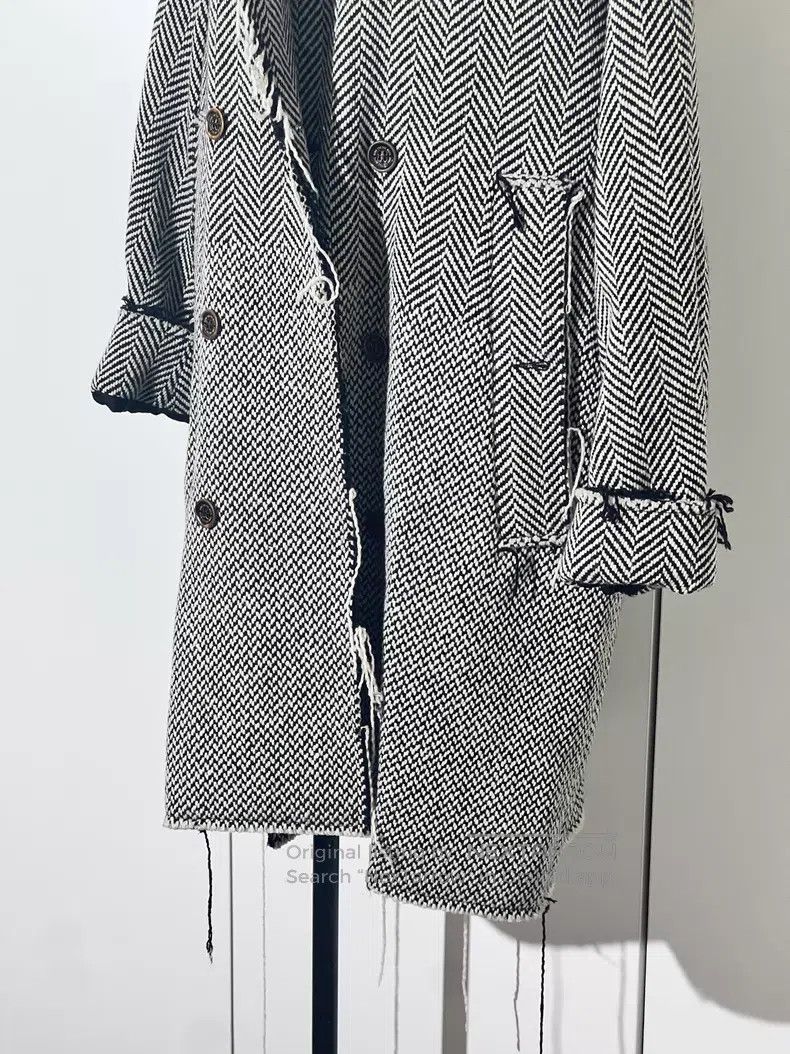 Song For The Mute SONG FOR THE MUTE Fur coat Size US M / EU 48-50 / 2 - 6 Thumbnail