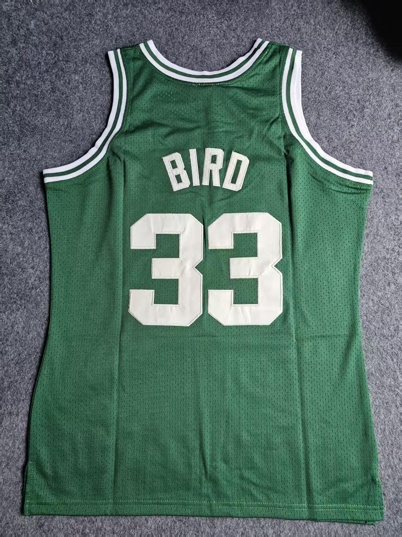 NBA 1985 86 Boston Celtics 33 Larry Bird Jersey Size US M / EU 48-50 / 2 - 2 Thumbnail