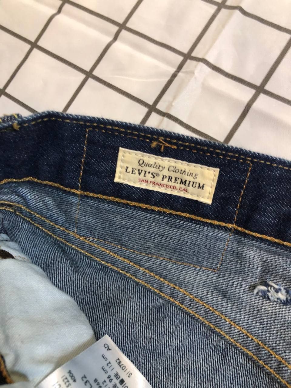 Levi's Levi's 501 Vintage Denim Jeans with Concealed Copper Rivets Size US 38 / EU 54 - 10 Thumbnail