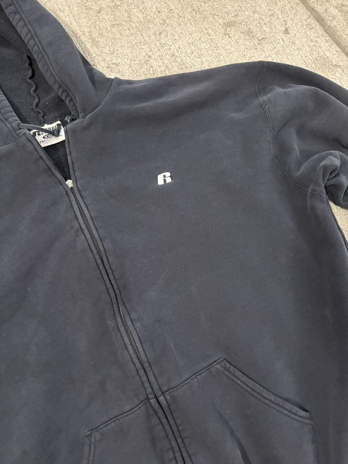 Russell Athletic × Vintage Black Zip up Blank Russell athletic crewneck sweatshirt Size US XL / EU 56 / 4 - 2 Thumbnail