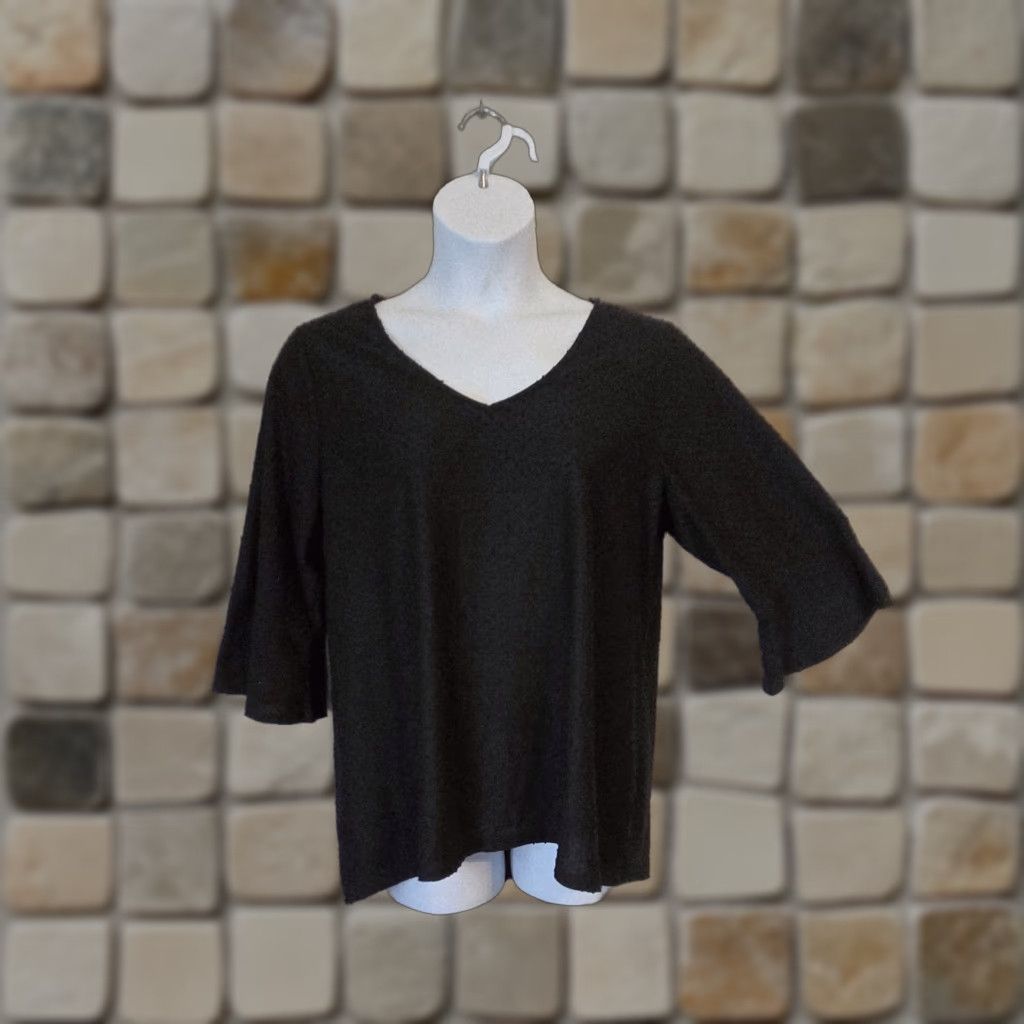 Vintage Rose + Olive Black Swiss Dot Bell Sleeve Tunic Length Top Plus 1X Blouse Women Size XL / US 12-14 / IT 48-50 - 1 Thumbnail