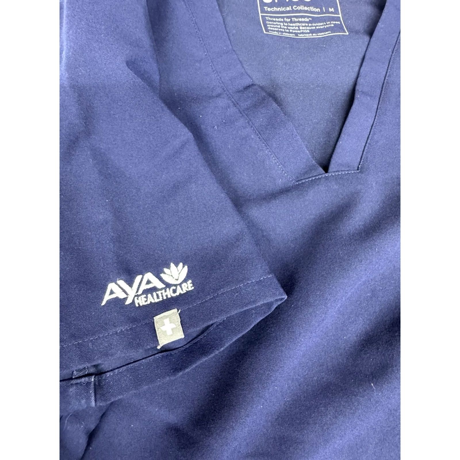 Vintage FIGS Catarina One-Pocket Scrub Top Blue Womens M V-Neck Nurse Medical Size M / US 6-8 / IT 42-44 - 8 Thumbnail
