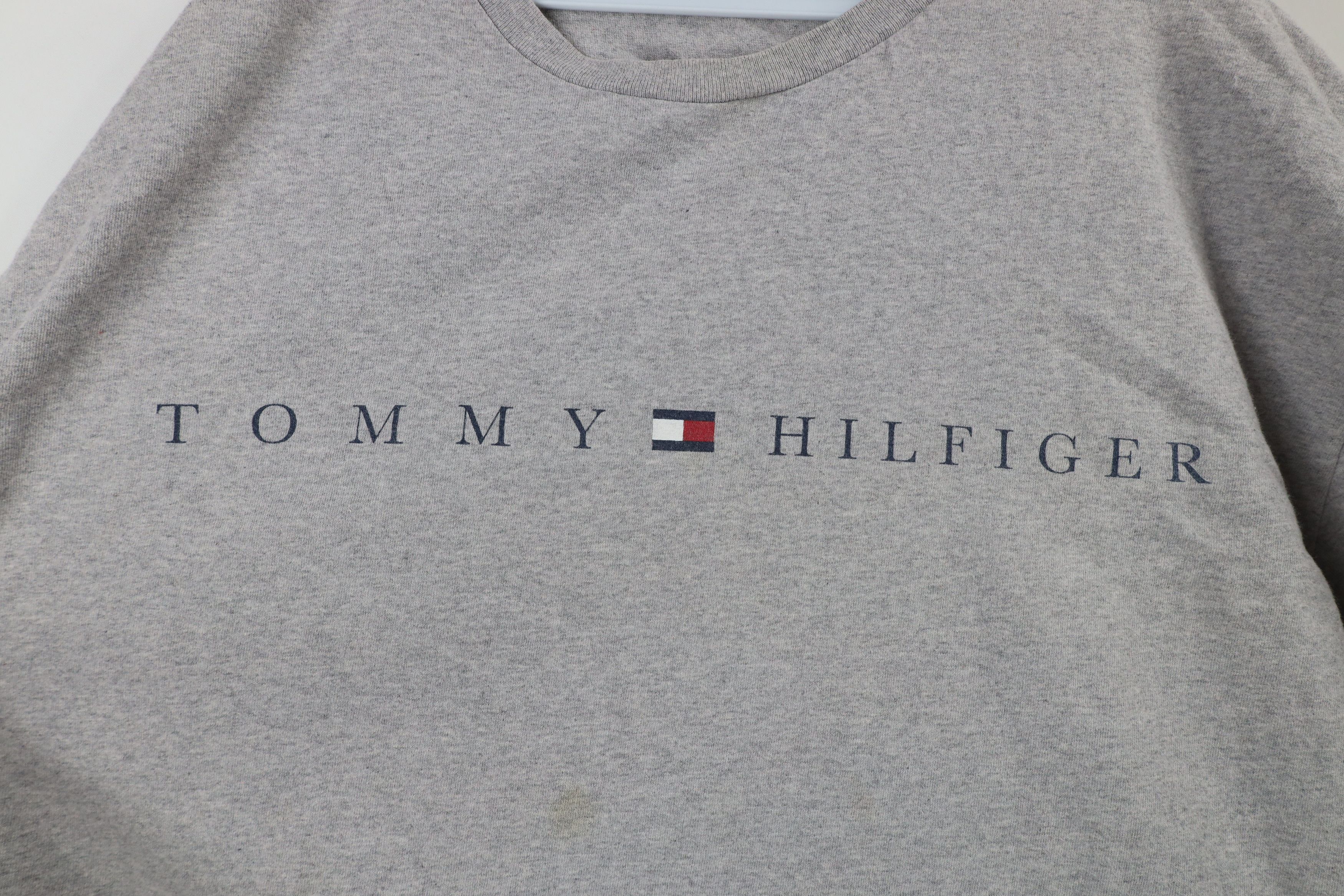 Tommy Hilfiger × Vintage Vintage 90s Tommy Hilfiger Spell Out Short Sleeve T-Shirt Size US XXL / EU 58 / 5 - 4 Thumbnail