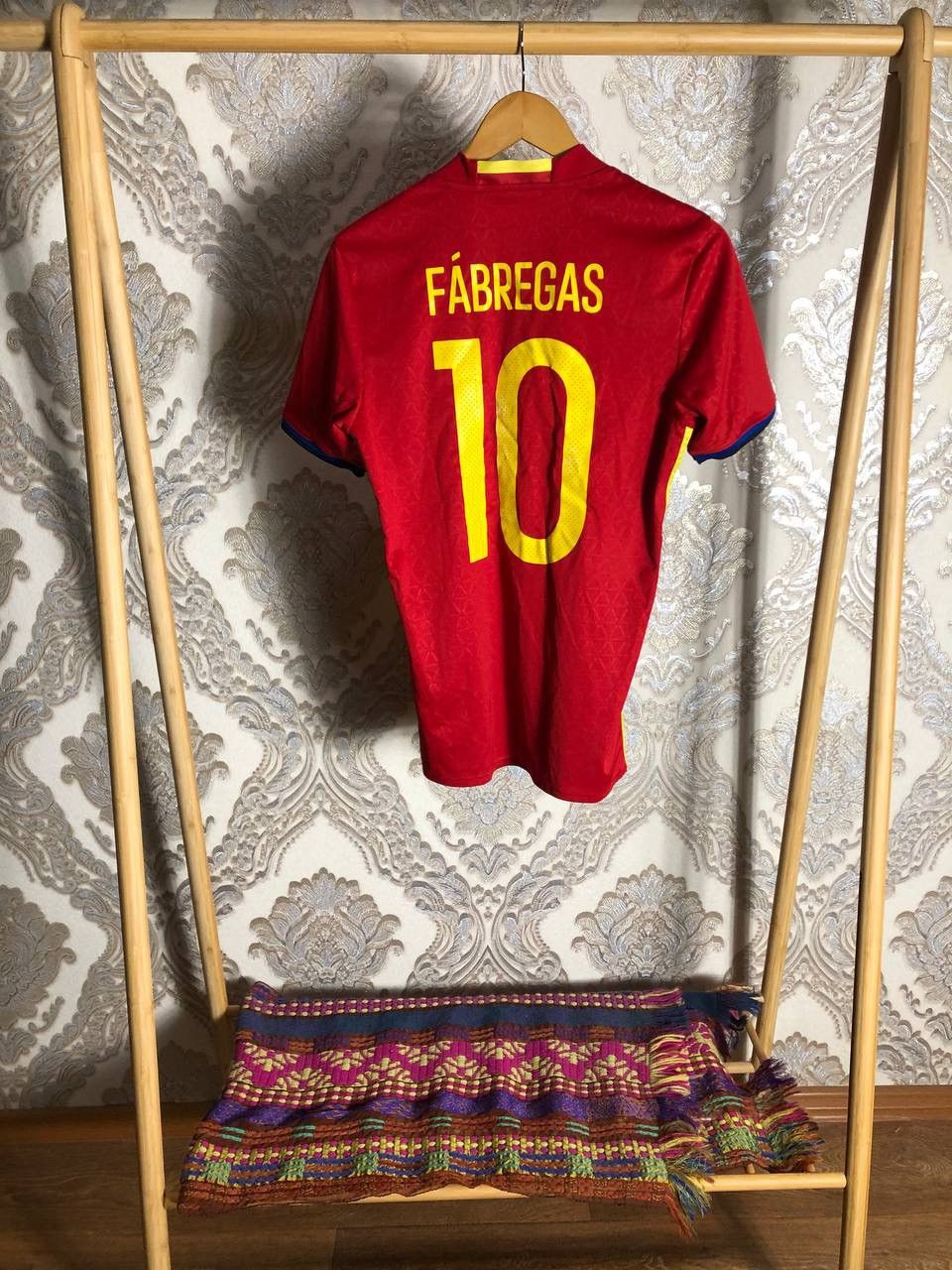 Adidas VINTAGE ADIDAS SPAIN SOCCER JERSEY RETRO BARCELONA Y2K 90s Size US S / EU 44-46 / 1 - 7 Thumbnail