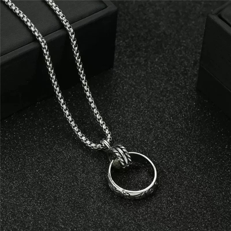 Vintage carved double-ring Pendant Necklace Size ONE SIZE - 4 Thumbnail