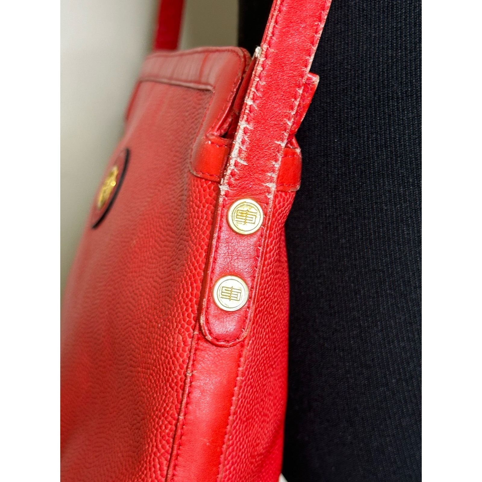 Emilio Pucci Emilio Pucci vintage red leather crossbody purse handbag Size ONE SIZE - 8 Thumbnail