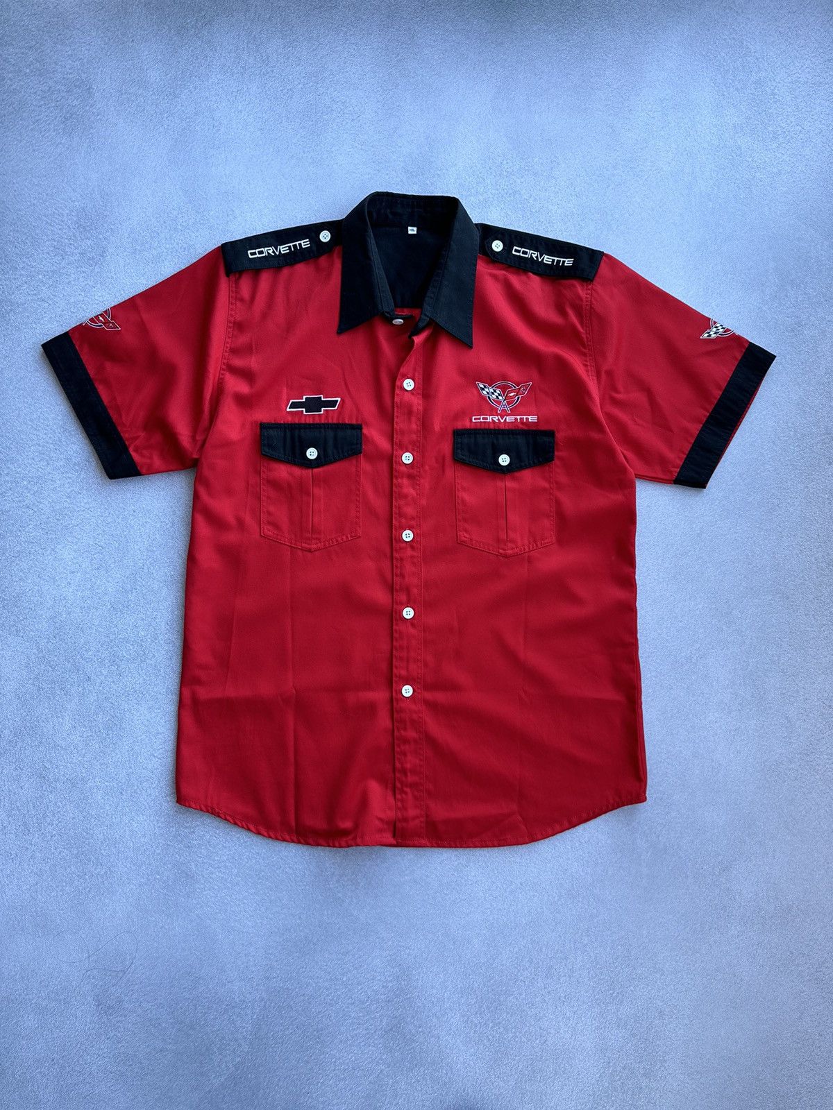Vintage VTG Chevrolet Corvette Racing Red Short Sleeve Buttons Shirt Size US XL / EU 56 / 4 - 1 Thumbnail