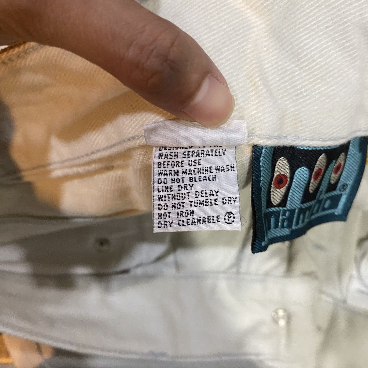 Mambo × Vintage Vintage Mambo Australia White Plain Casual Pants Size US 32 / EU 48 - 18 Thumbnail