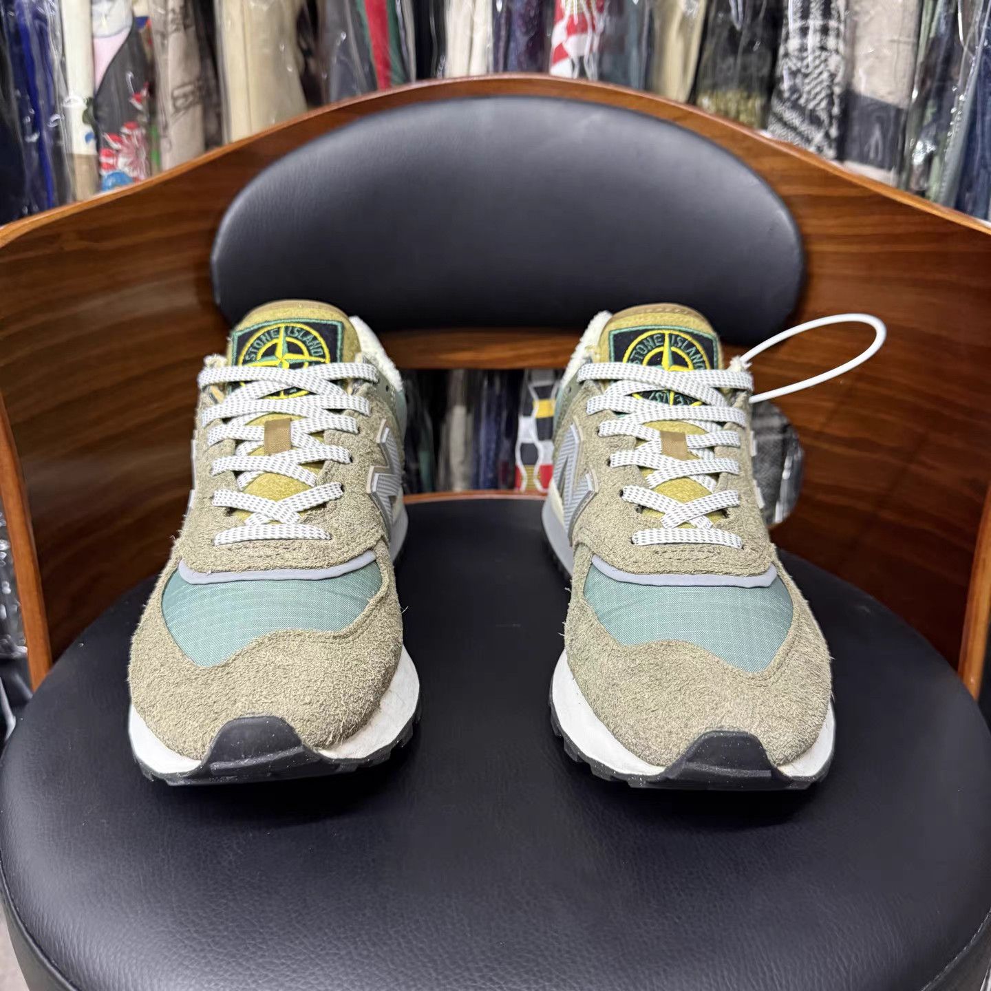 New Balance New Balance NB574 Casual Shoes K15 Size US 7.5 / EU 40-41 - 2 Thumbnail