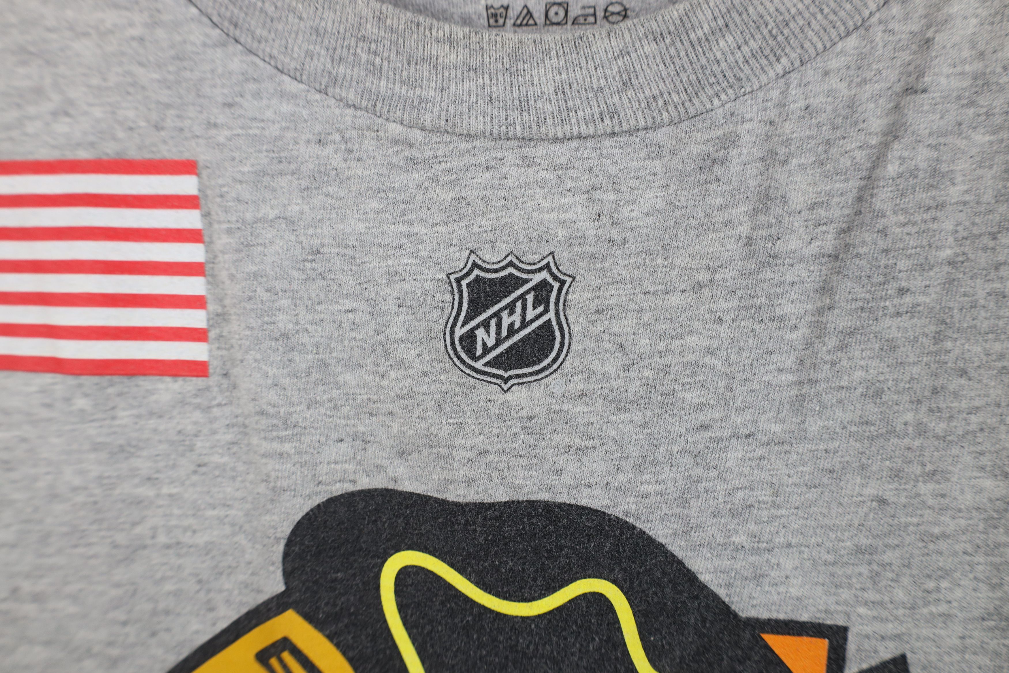 Reebok Vintage Reebok Chicago Blackhawks Hockey Jersey T-Shirt Gray Size US L / EU 52-54 / 3 - 5 Thumbnail