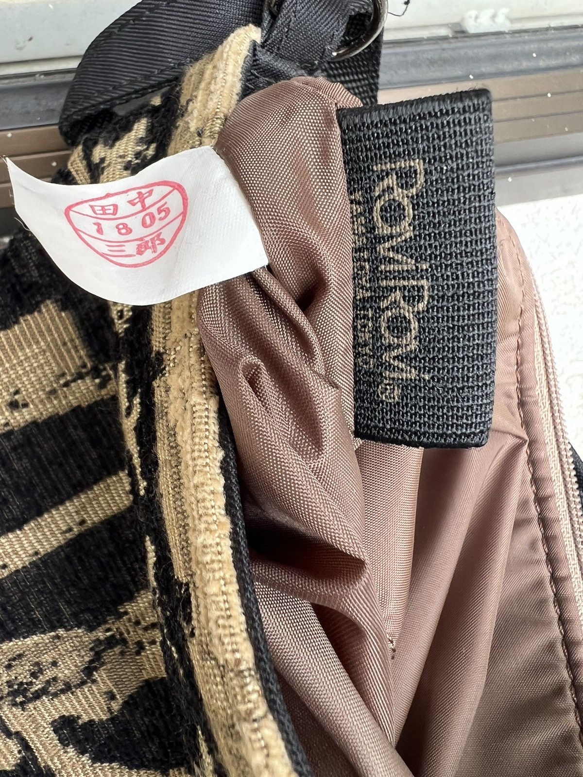 Vintage Vintage Yamatoya Tokyo Ravi Ravi Sling Bag Size ONE SIZE - 17 Thumbnail