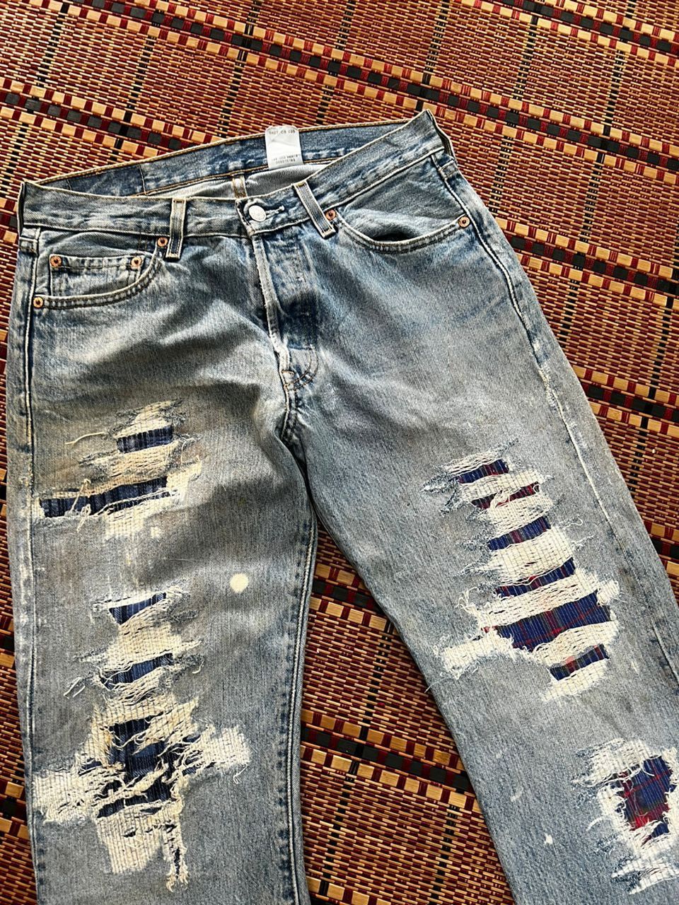 Levi's × Vintage Vintage Levis 501 Repaired Work Size US 31 - 4 Thumbnail
