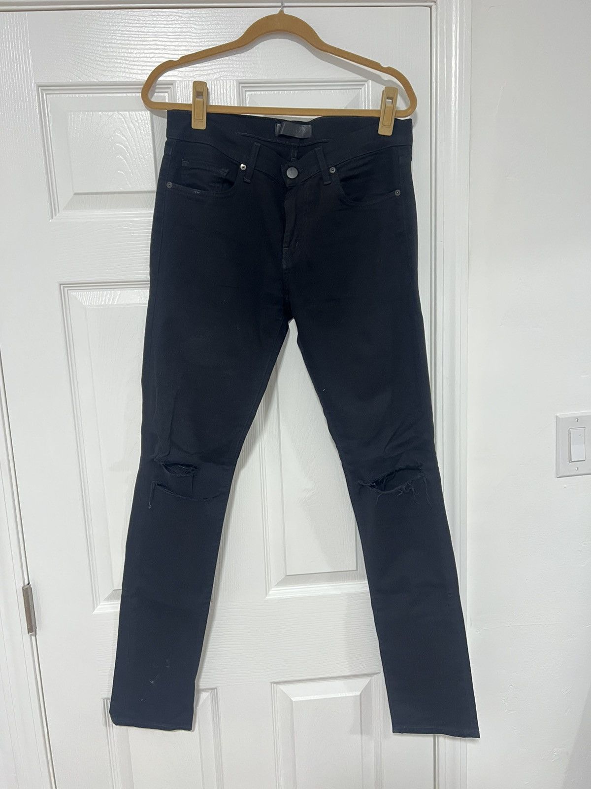 J Brand J Brand black Mick skinny jeans Size US 31 - 1 Thumbnail