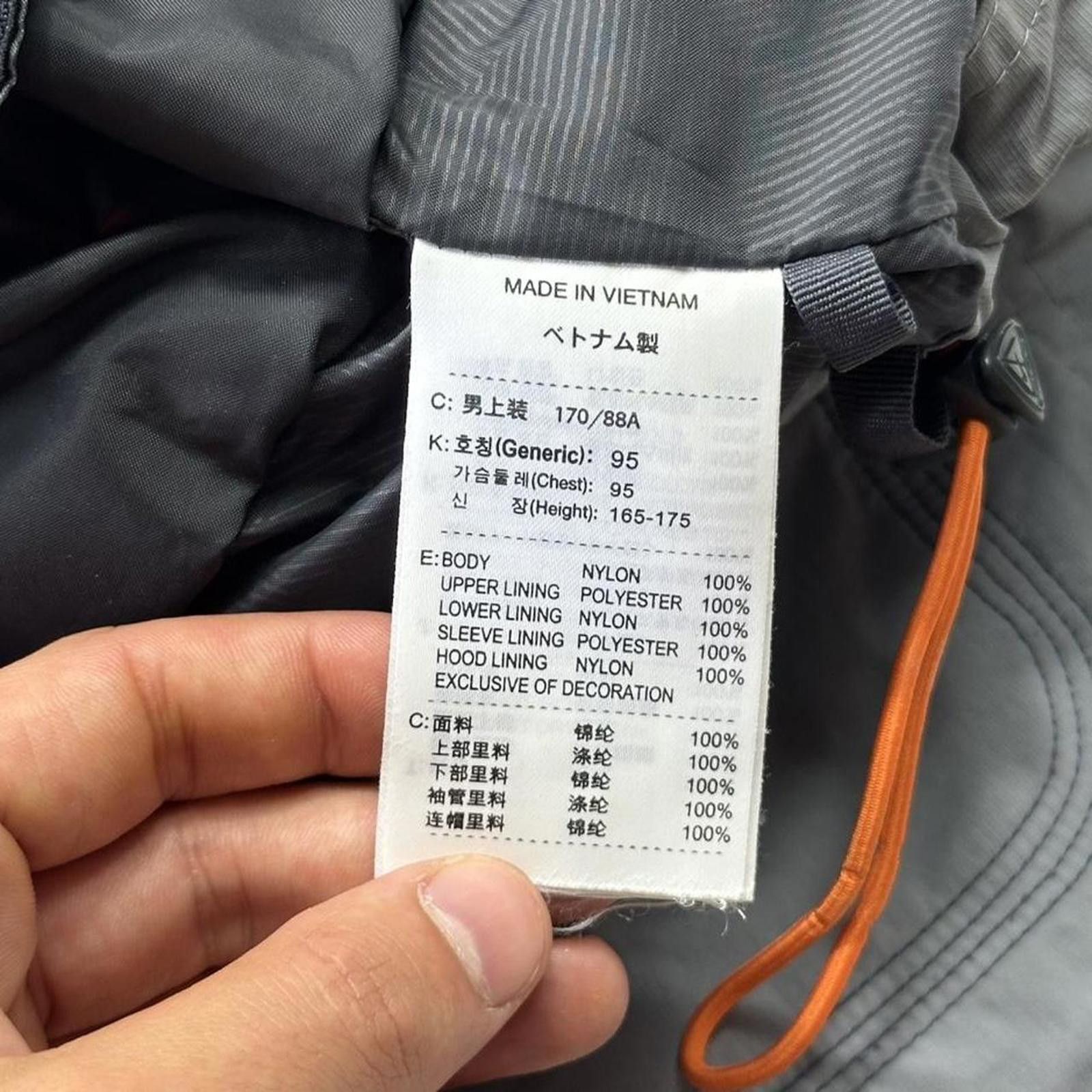 Nike ACG Nike ACG 2005 Panelled Ventilated Ski Jacket - M/L Size US M / EU 48-50 / 2 - 8 Thumbnail