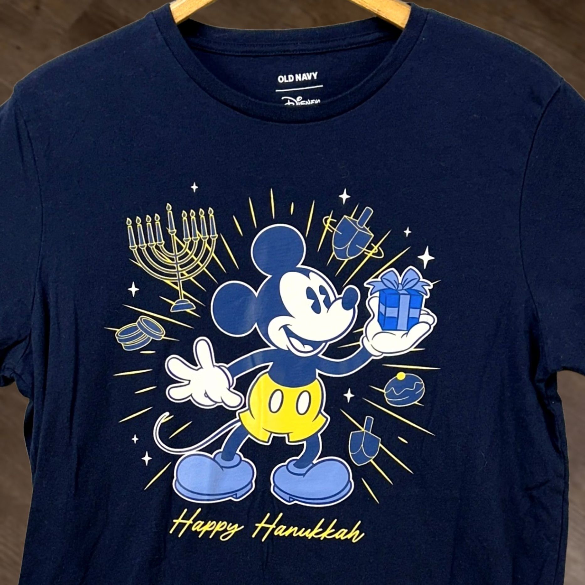Old Navy VINTAGE Old Navy Disney T-Shirt Happy Hannukah Tee Unisex Large Navy Blue Mickey Mouse Size L / US 10 / IT 46 - 1 Thumbnail
