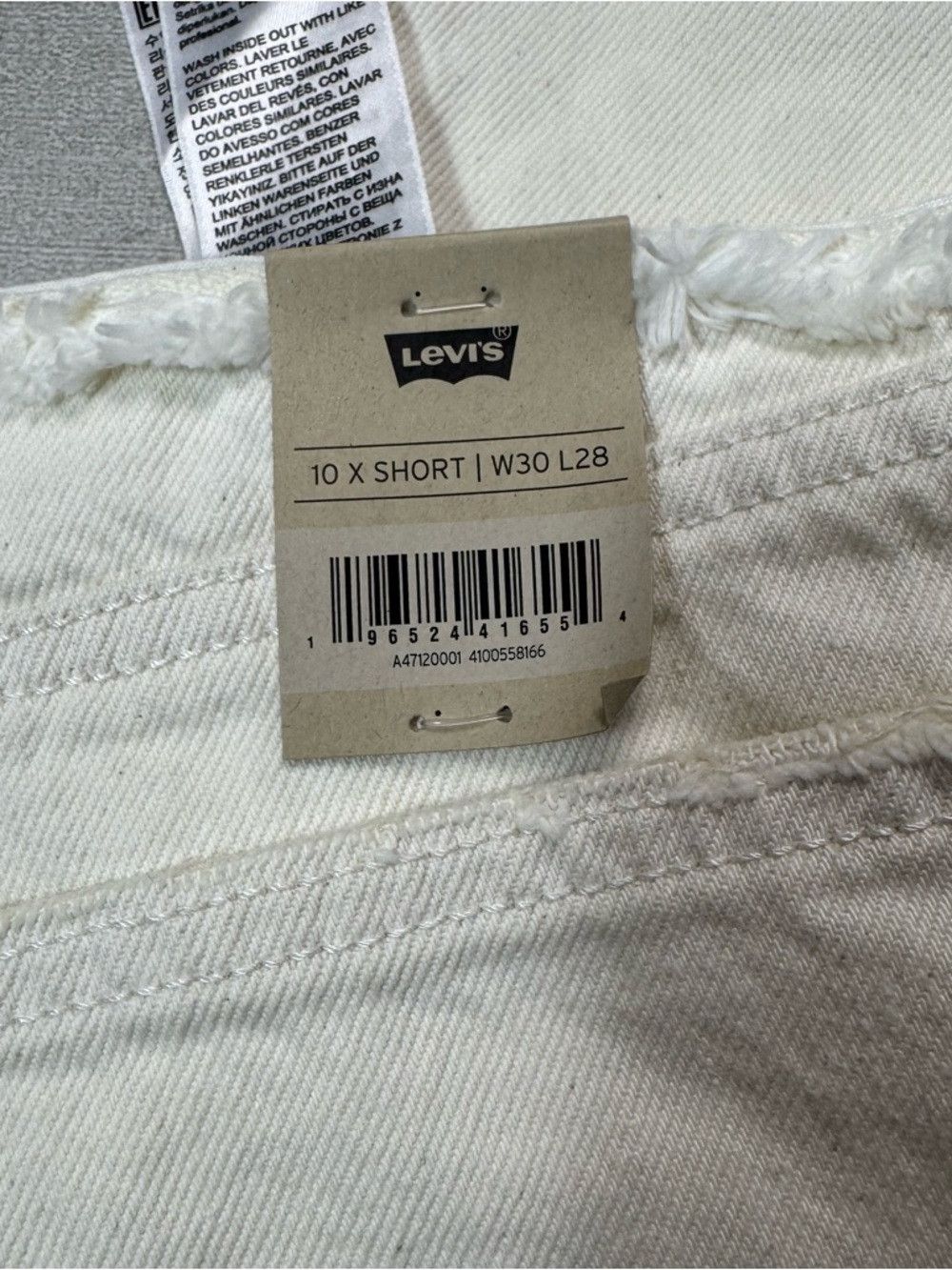 Levi's NWT New Levi's Wedgie Straight Leg Ripped Waistband Jeans I Size 30" / US 8 / IT 44 - 9 Thumbnail