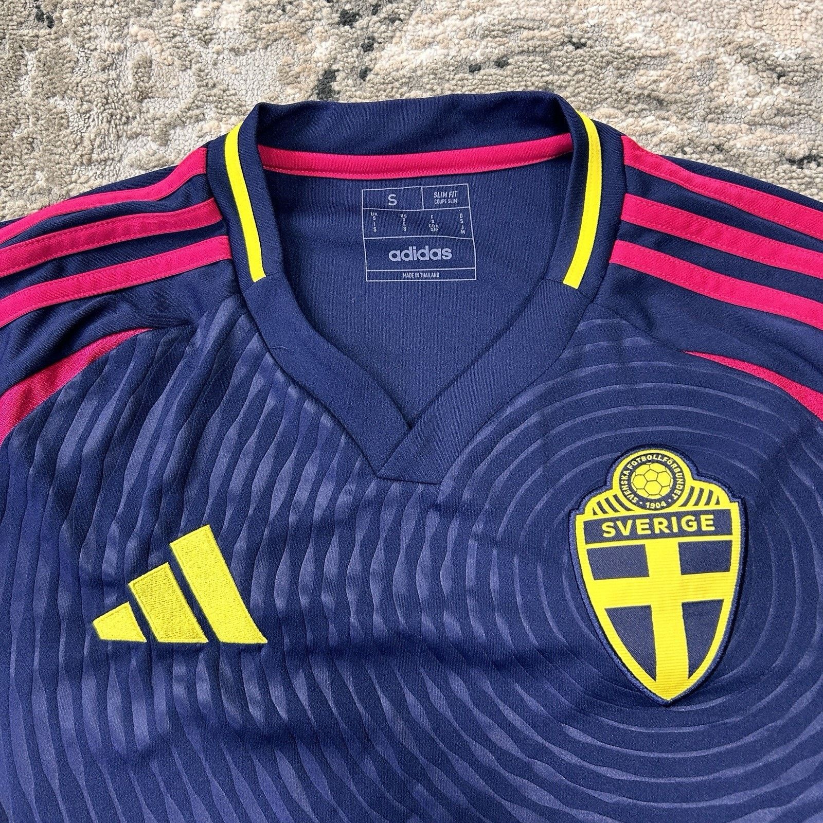 Adidas Adidas Sweden 24/25 Stadium Away Soccer Jersey Small Size US S / EU 44-46 / 1 - 2 Thumbnail