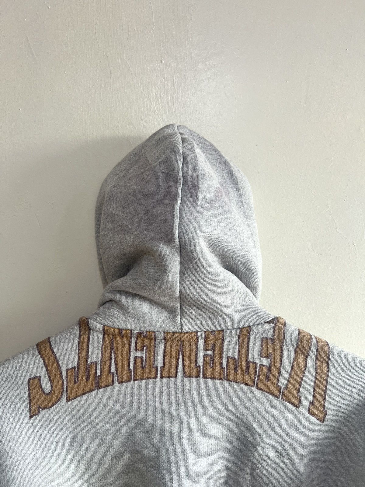 Vetements FW18 VETEMENTS MISSPLACED HOODIE Size US S / EU 44-46 / 1 - 7 Thumbnail