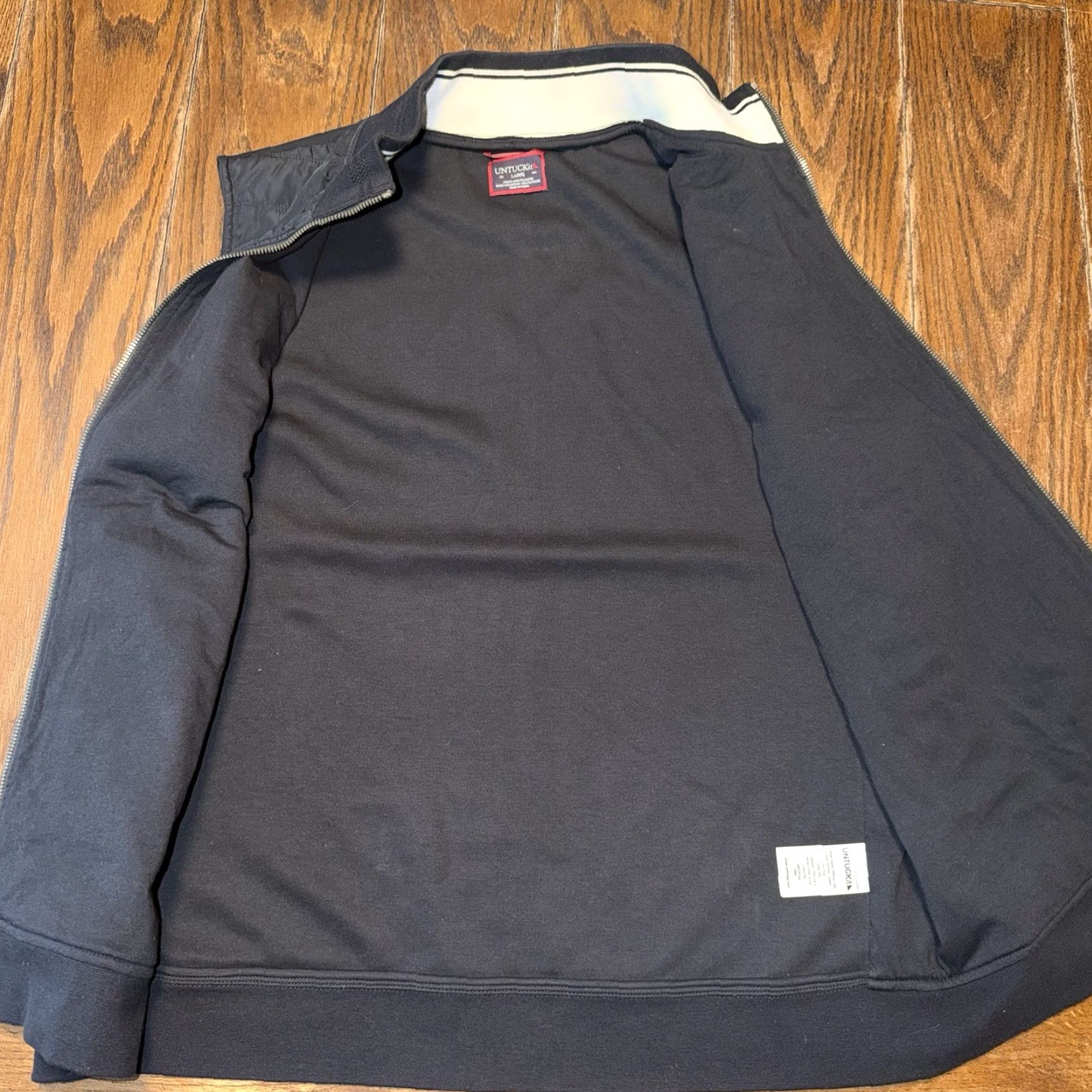 UNTUCKit UNTUCKit Vest Rebulo Full Zip Quilted Mens Regular Fit Large Black Blue Quilted Full Zip Vest Mens Regular Fit Black Quilted Rebulo Vest Size US L / EU 52-54 / 3 - 4 Thumbnail