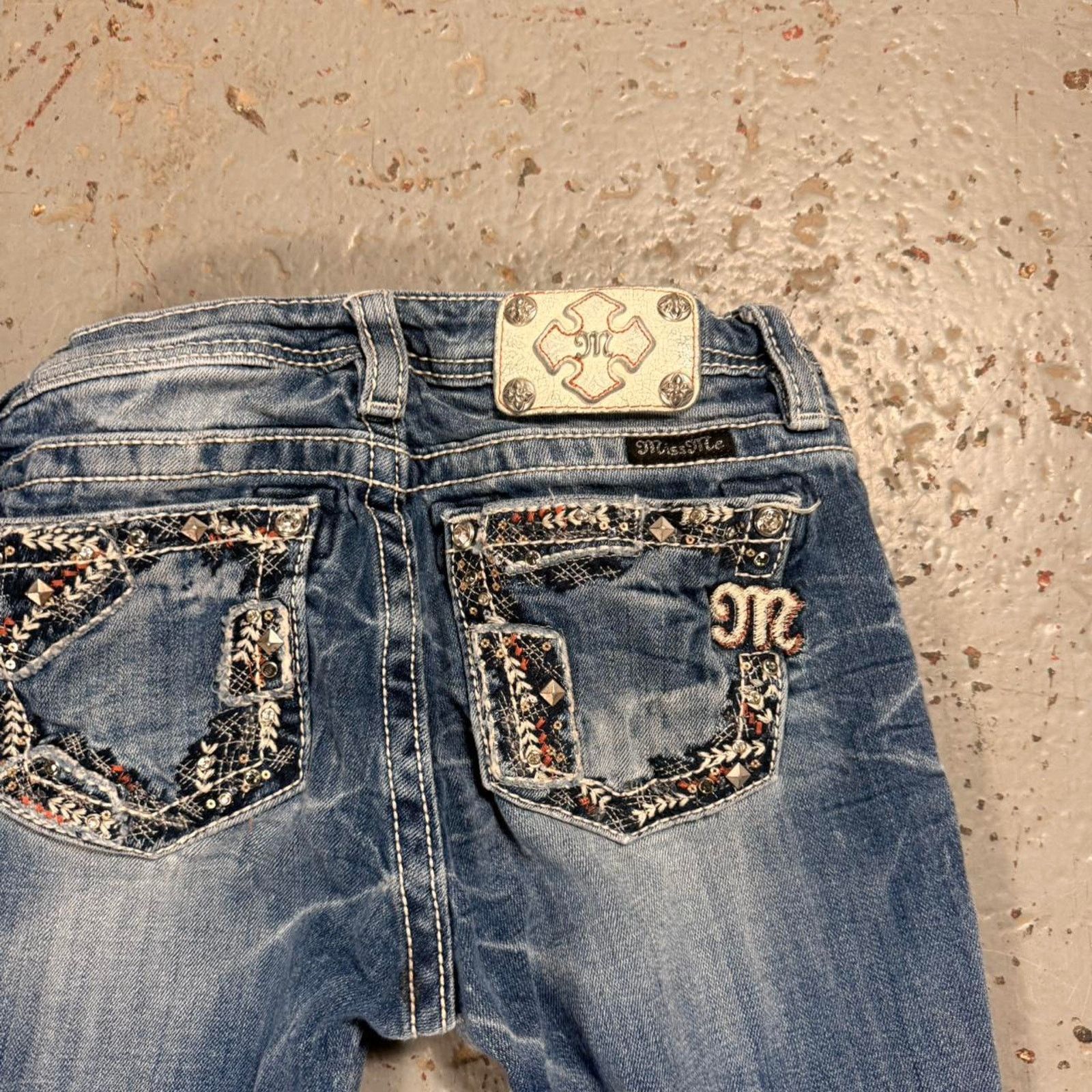Miss Me Miss me blue low rise jeans Size 28" / US 6 / IT 42 - 3 Thumbnail