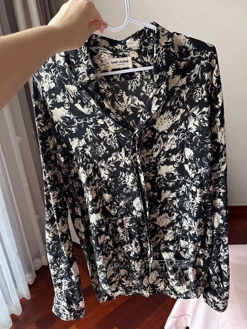Yves Saint Laurent YSL Black White Rose Silk Shirt. Size US M / EU 48-50 / 2 - 1 Thumbnail