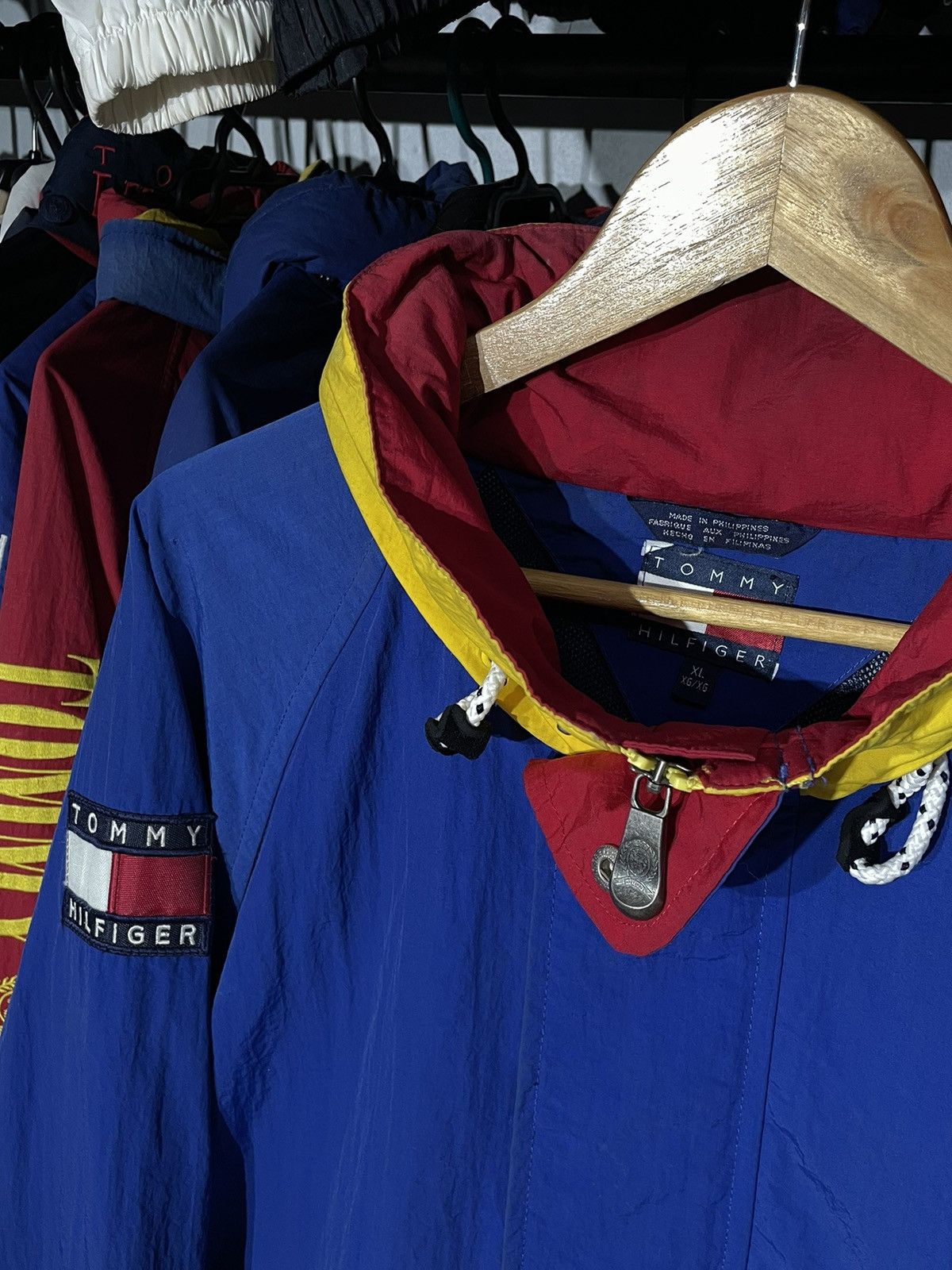 Tommy Hilfiger × Vintage Jacket Tommy Hilfiger Spell Out 90’s Vintage Size US XL / EU 56 / 4 - 5 Thumbnail