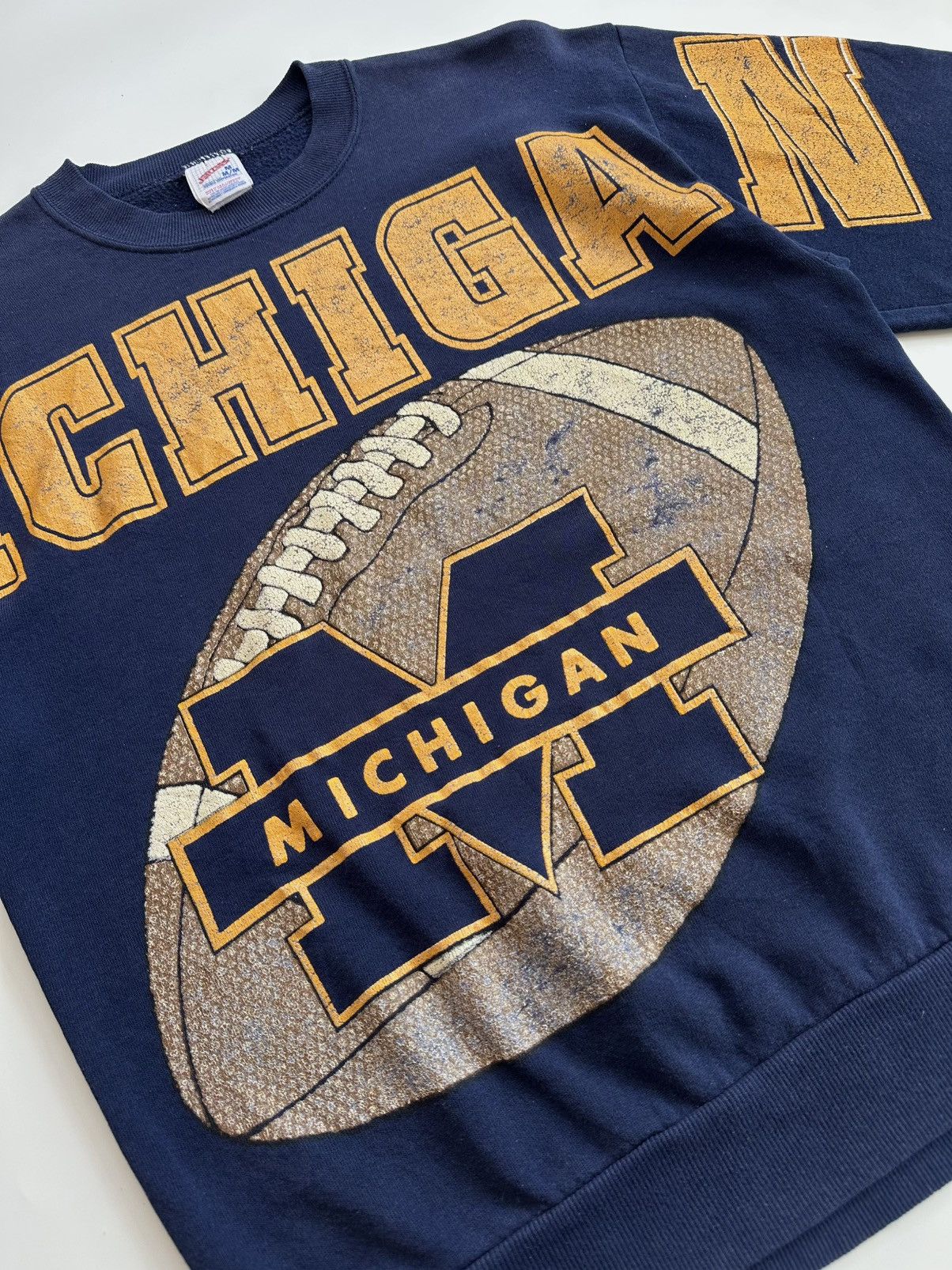 Vintage 90s Vintage Michigan Wolverines Spell Out Sweatshirt Size US M / EU 48-50 / 2 - 5 Thumbnail