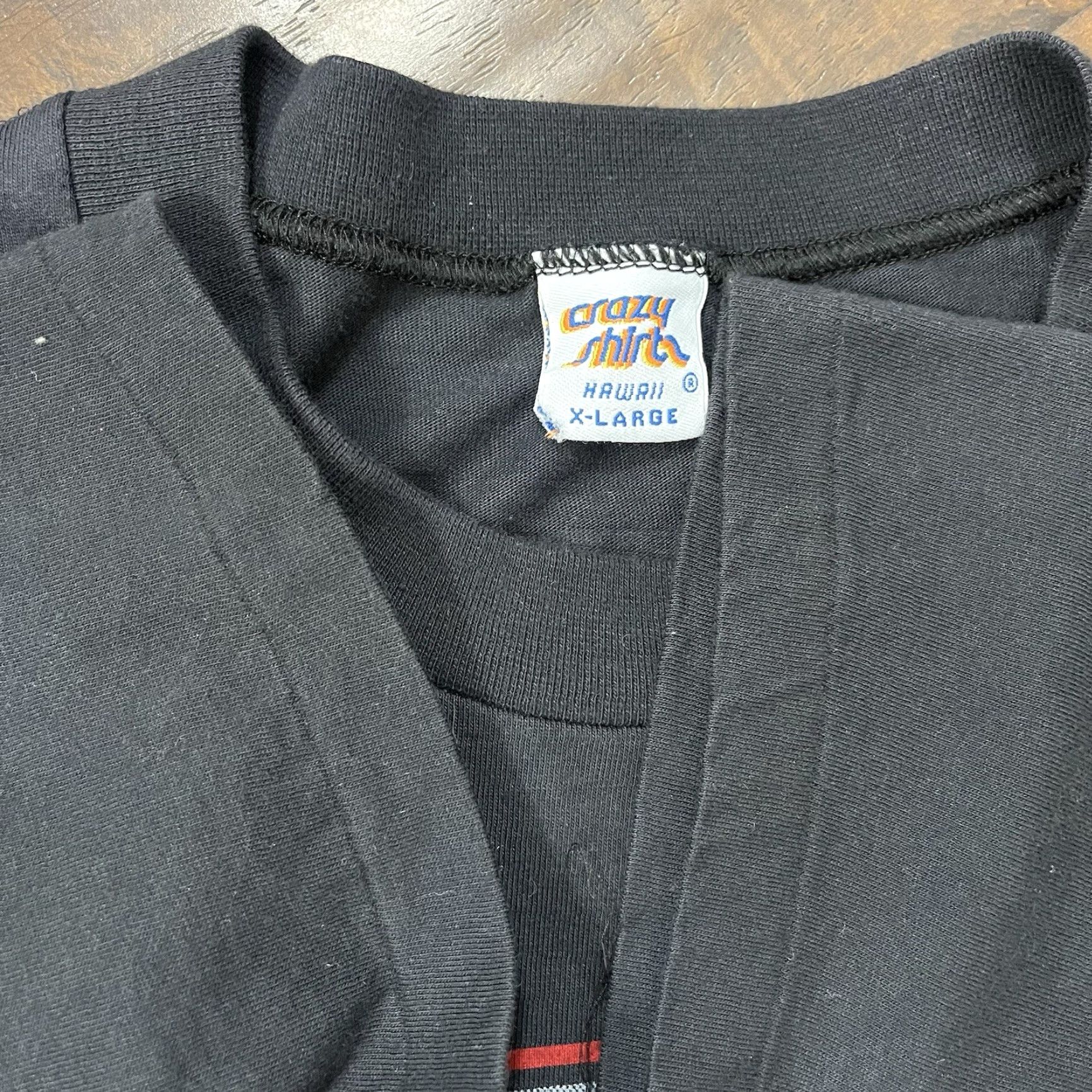 Vintage VINTAGE Crazy Shirts Hawaii 90s Hockey T-Shirt XL Black Double-Sided Mens Size US XL / EU 56 / 4 - 5 Thumbnail