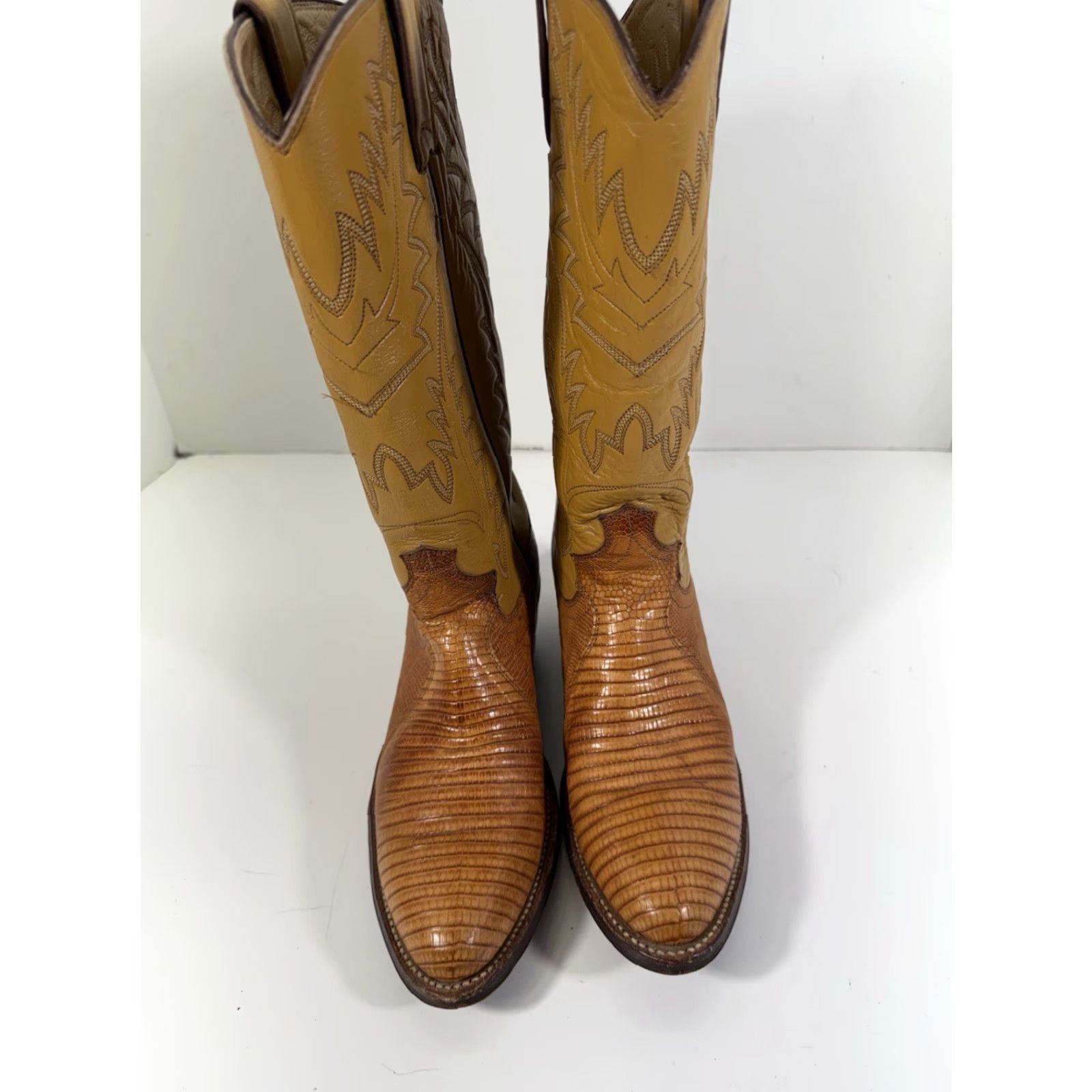 Justin Boots VINTAGE Justin Boots Lizard Boots Women 5 B Butterscotch Brown Western USA 4557 Size US 5 / IT 35 - 2 Thumbnail