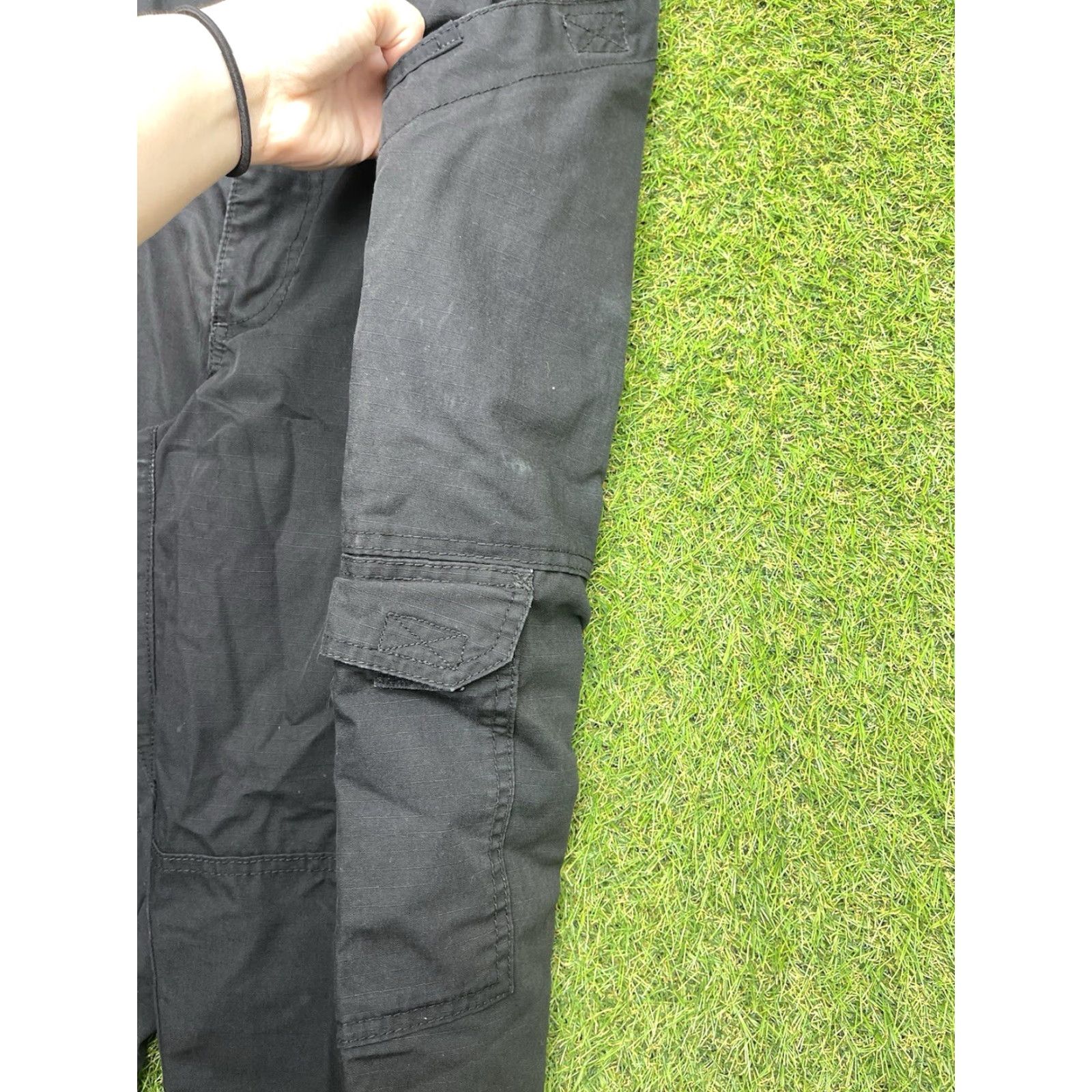 Vintage 5.11 Tactical Pants Mens 40x30 Black Cargo Straight Ripstop Utility Workwear Size US 40 / EU 56 - 6 Thumbnail