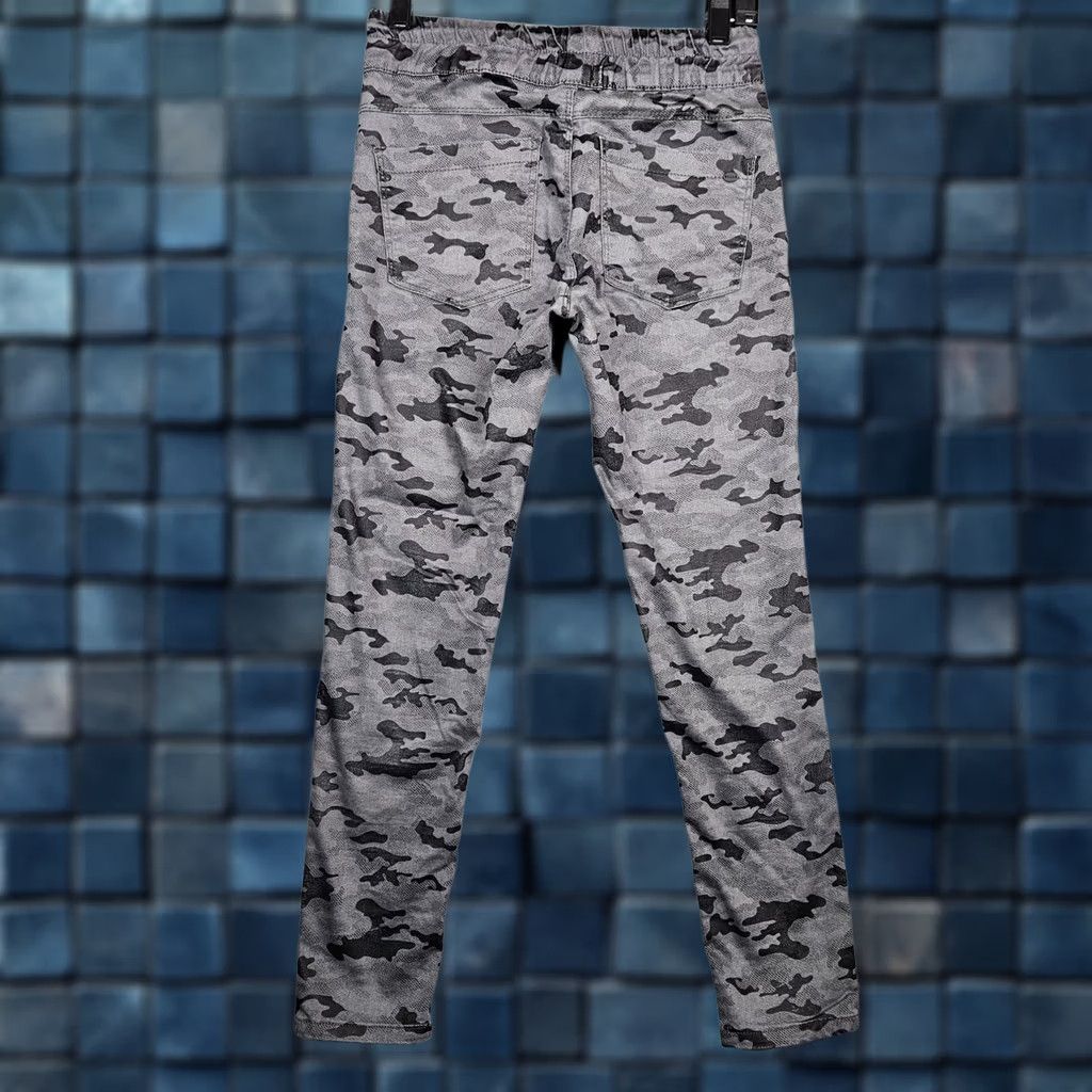 Vintage Bevy Flog Bevy Flog Gray Black Camo Women's Pull-on Elastic waist Skinny Pant Sz 24 Size 42" / US 20 - 1 Thumbnail