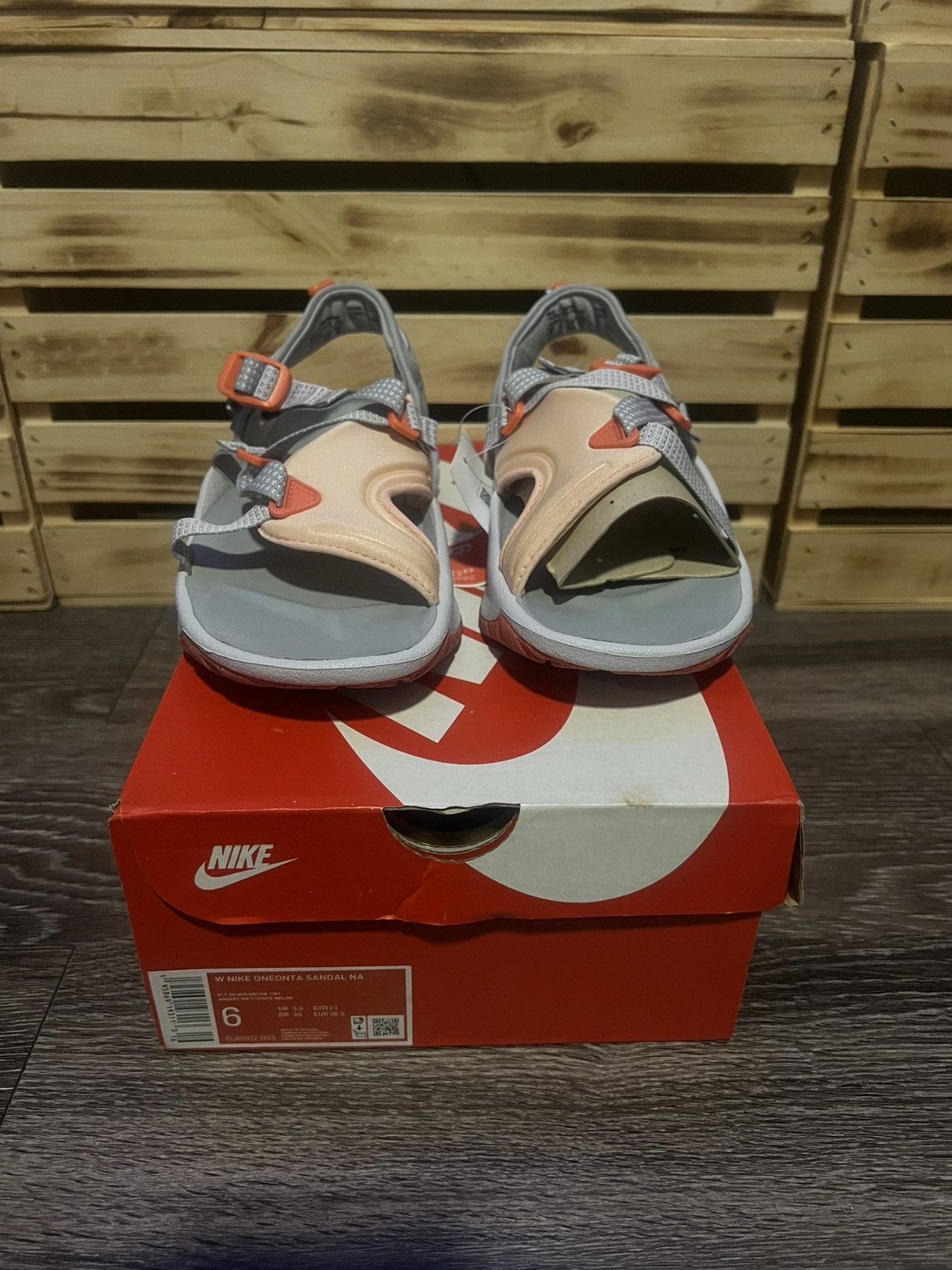 Nike Nike Trail Oneonta Hiking Sandal Women’s Melon Tint Arctic Size US 6 / IT 36 - 3 Thumbnail