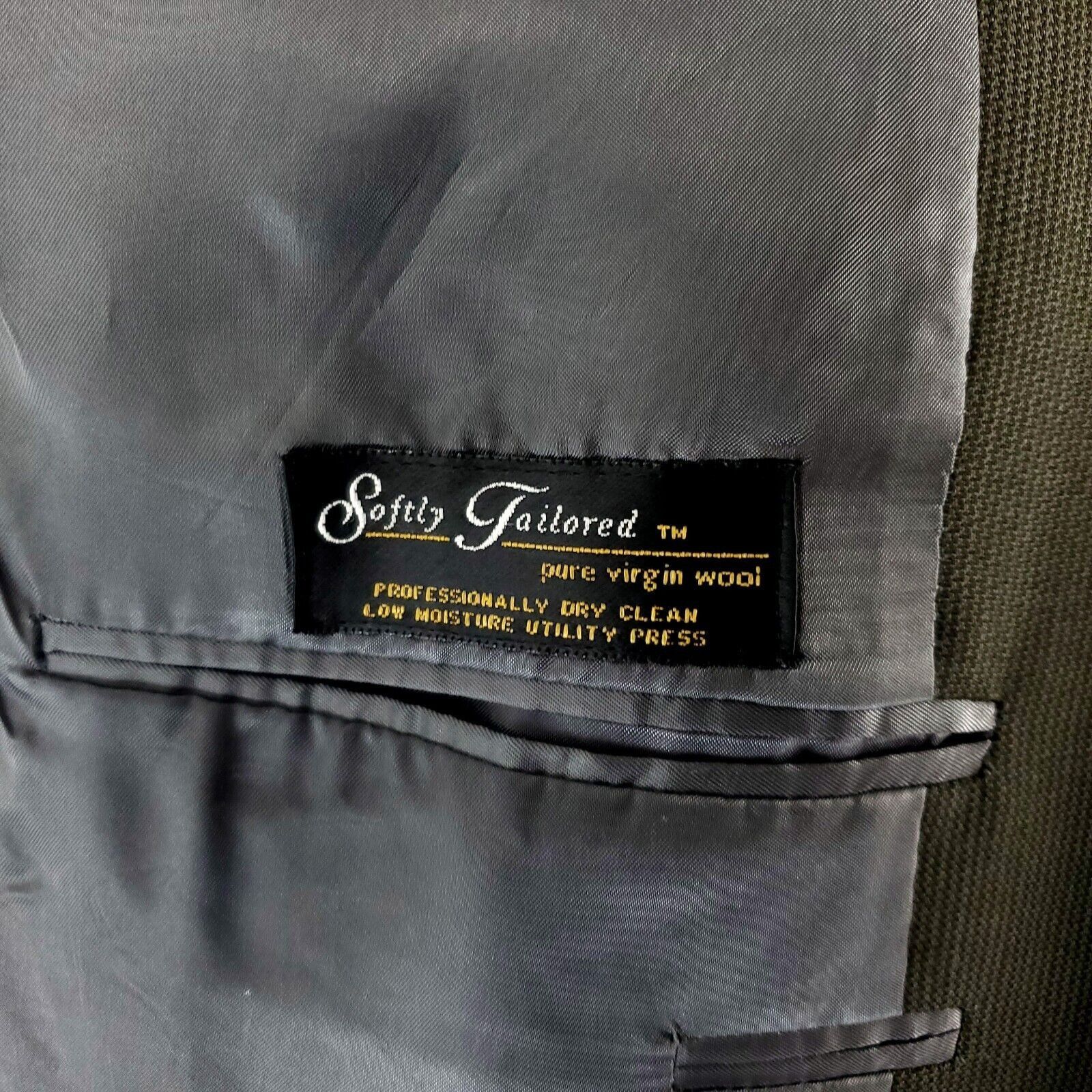 Hart Schaffner Marx Hart Schaffner Marx Softly Tailored Wool 2 Button Blazer 42L Size 42L - 8 Thumbnail
