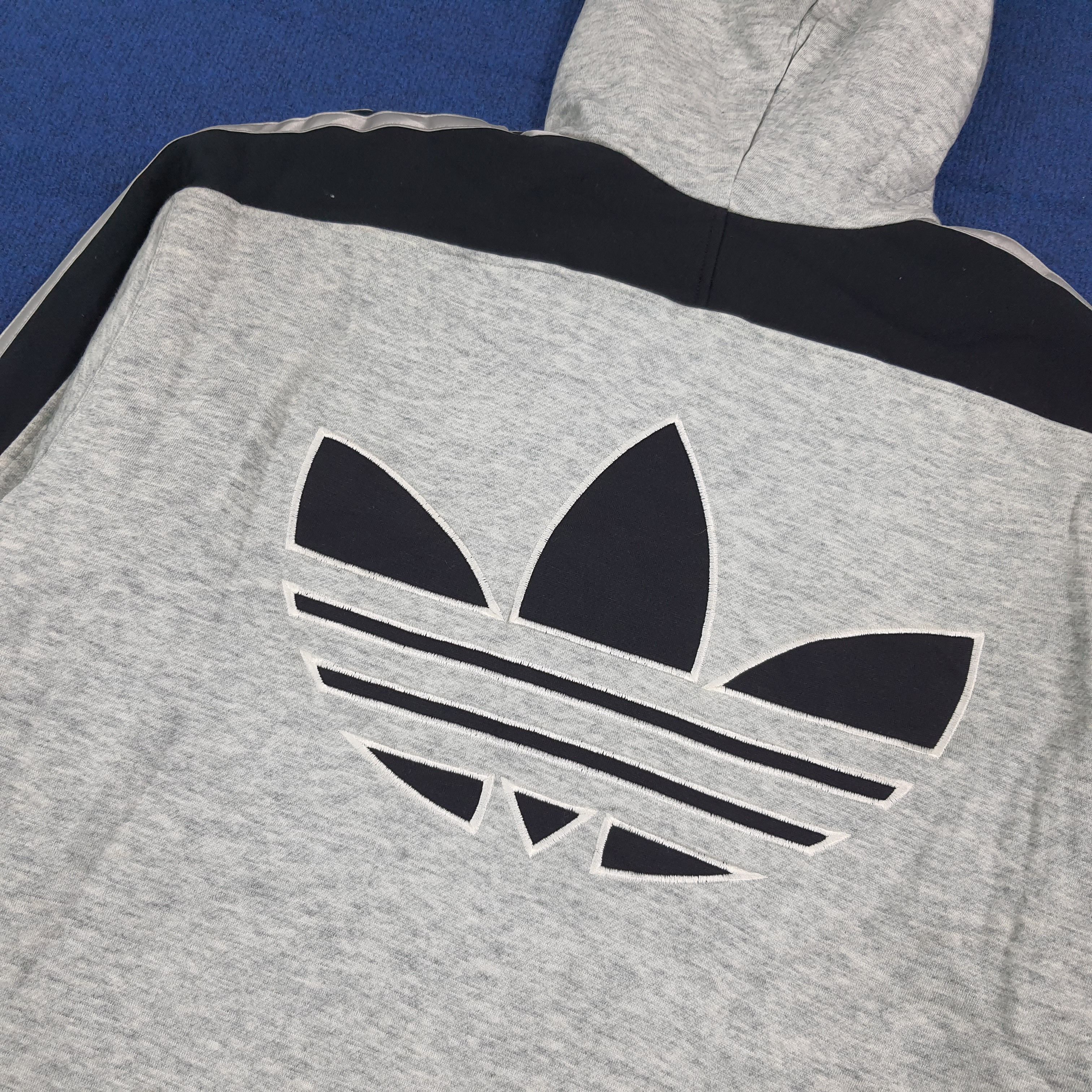 Adidas Vintage Rare 90s Adidas Big Logo Hoodie Adidas Zipper C282N9 Size US XL / EU 56 / 4 - 6 Thumbnail