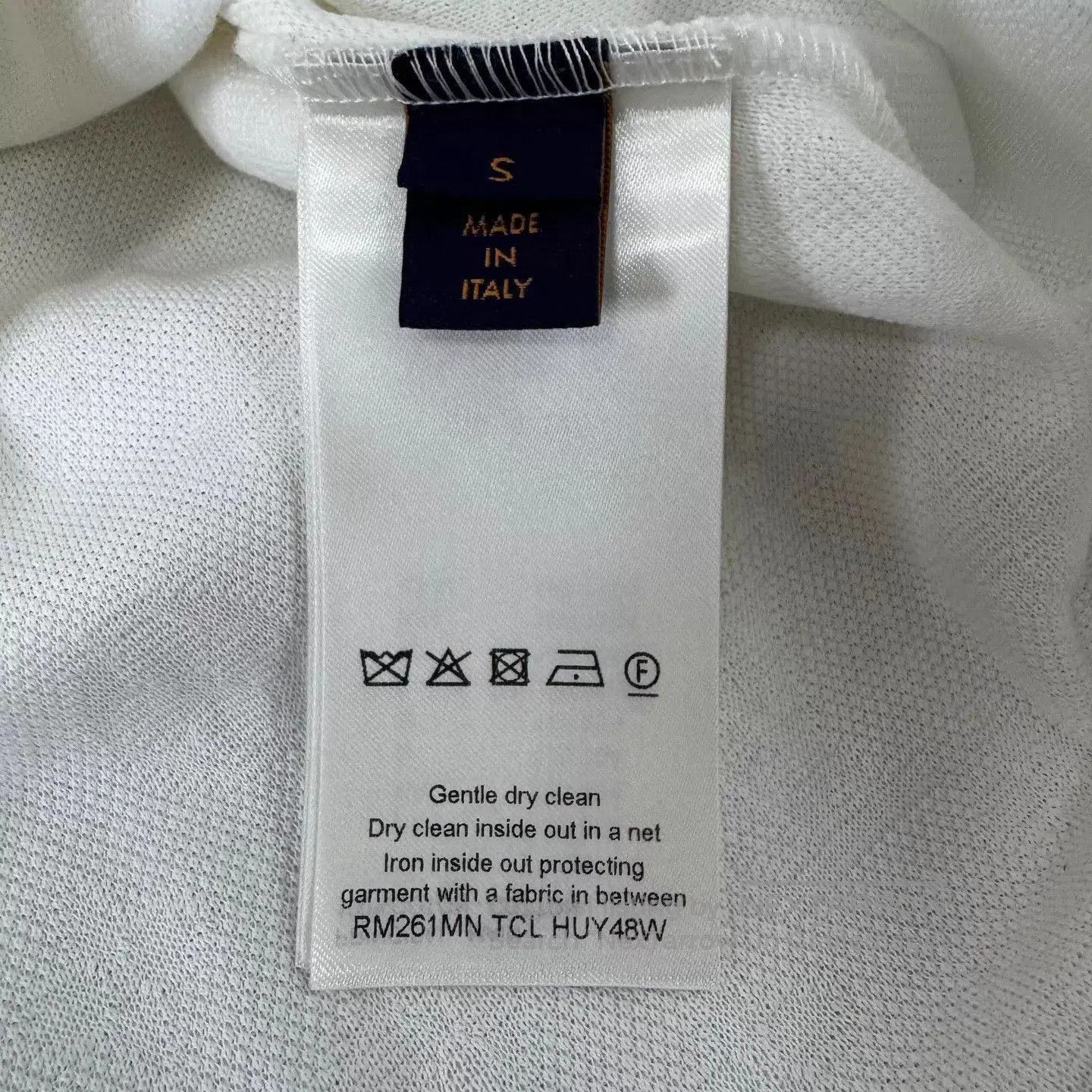 Louis Vuitton White Short. Size US S / EU 44-46 / 1 - 7 Thumbnail