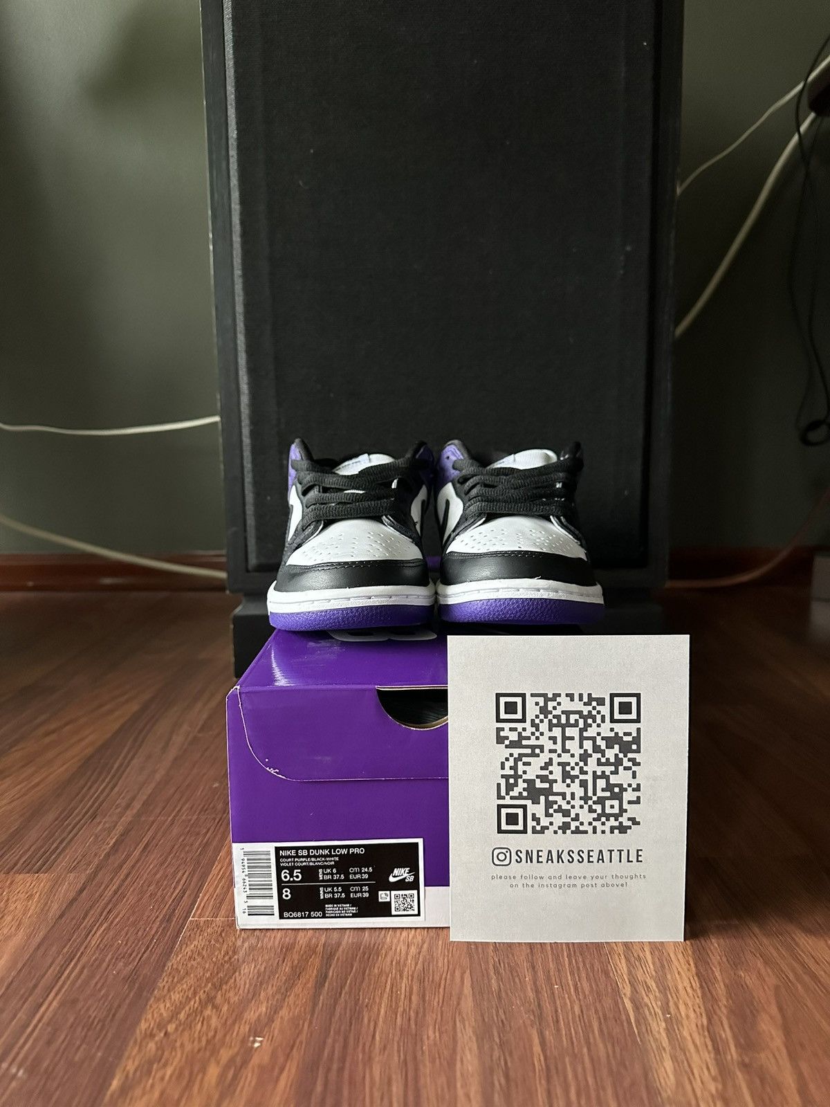 Nike Nike SB Dunk Low Court Purple Size 6.5M/8W BQ6817-500 Size US 6.5 / EU 39-40 - 7 Thumbnail