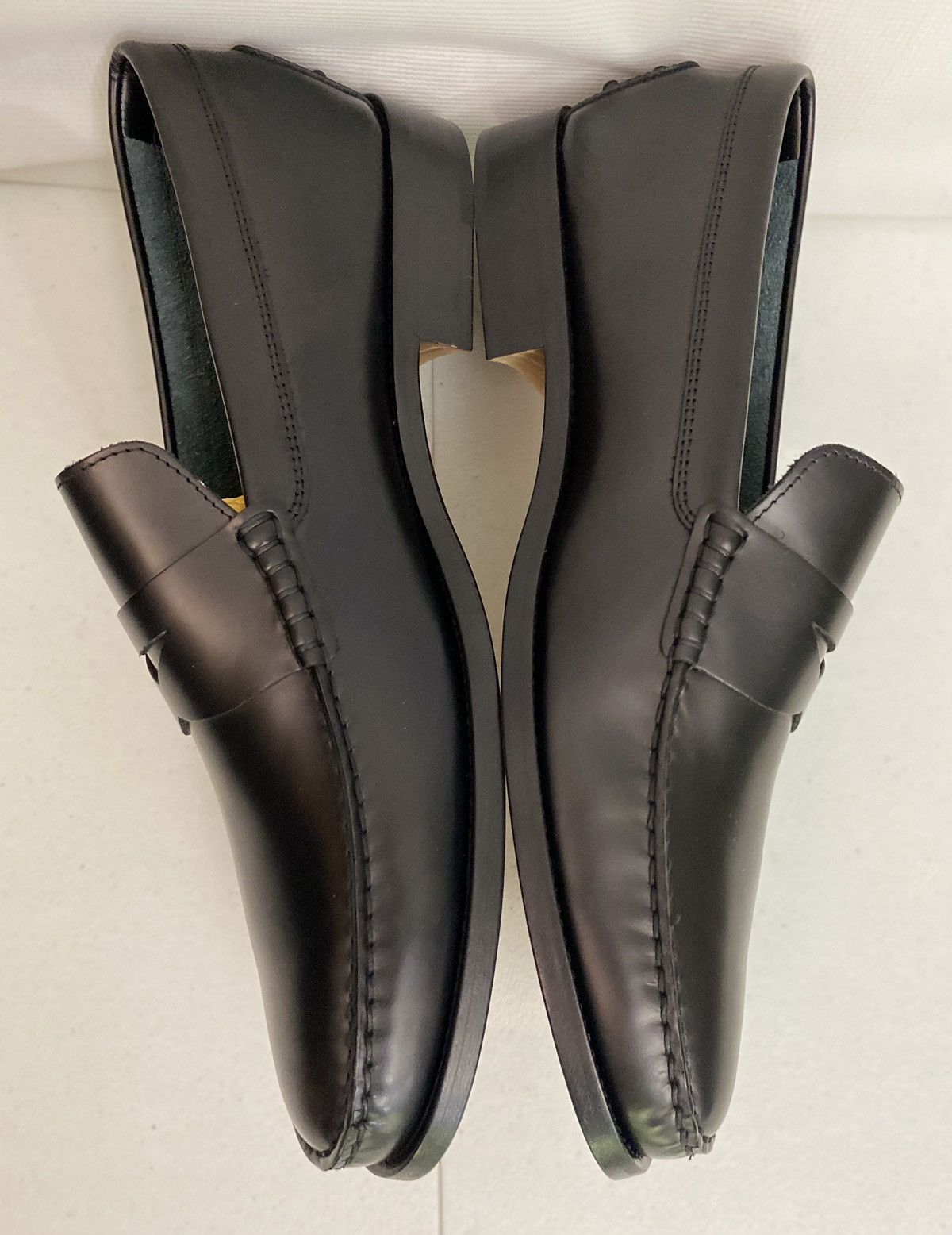 Tod's Tod’s 🇮🇹 Black Calf Leather Logo Emboss Devon Loafer 11 New Size US 11 / EU 44 - 7 Thumbnail