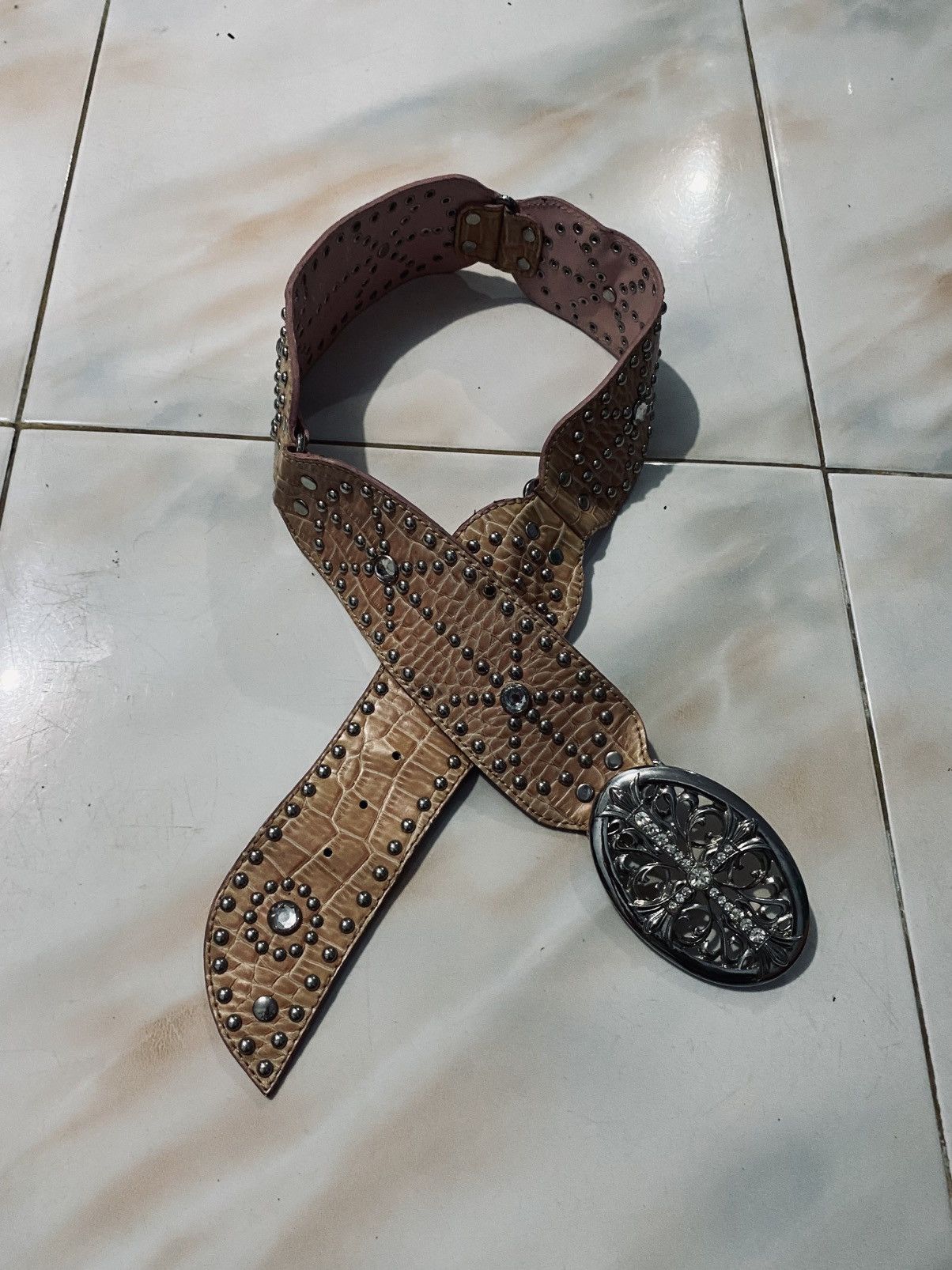 Pre-owned Japanese Brand Egoist Crystal Belts In Pink