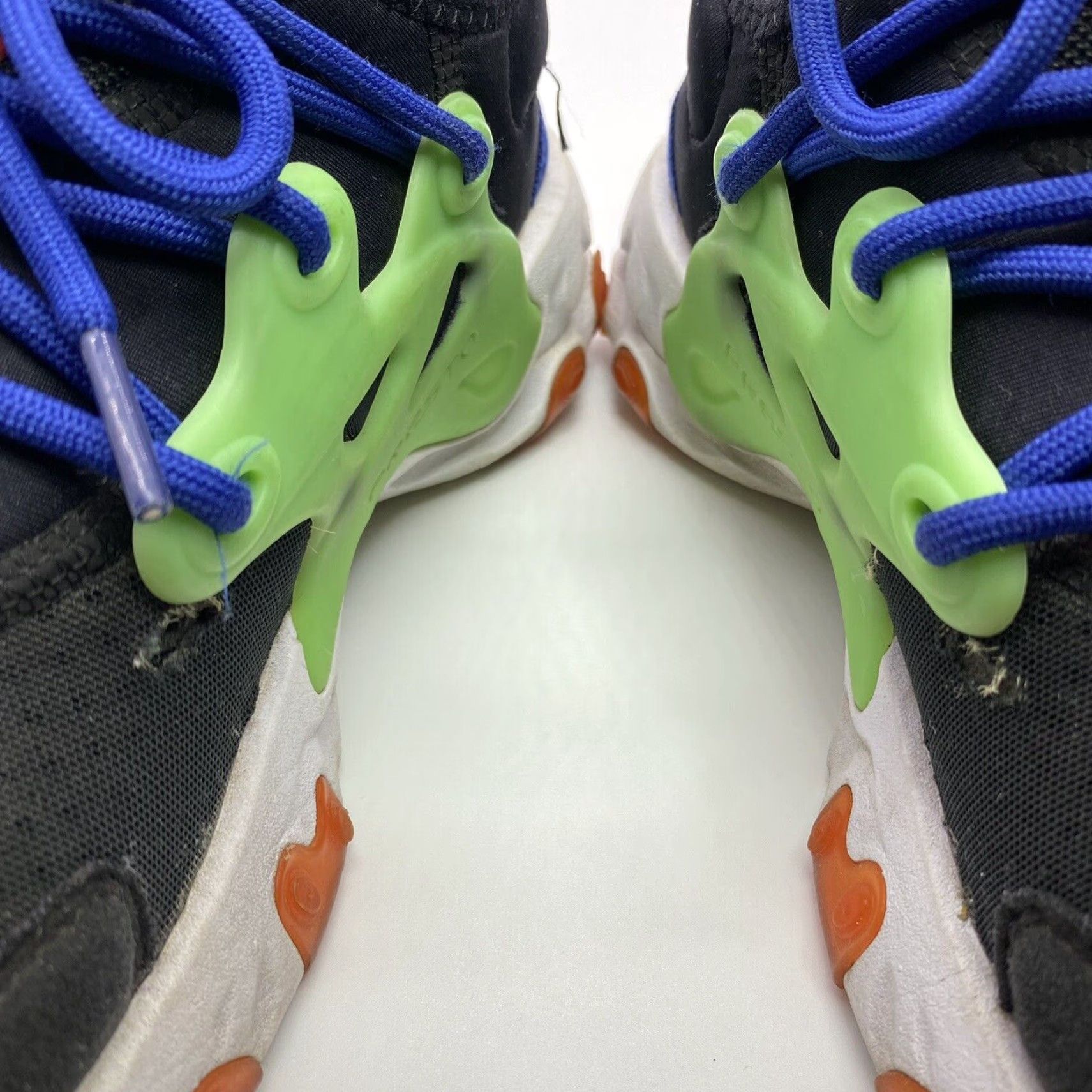 Nike NIKE REACT PRESTO BLACK GREEN NEBULA WOMENS SIZE 8 (6.5Y) SNEAKER BQ4002-006 NICKELODEON Size US 6 / IT 36 - 5 Thumbnail