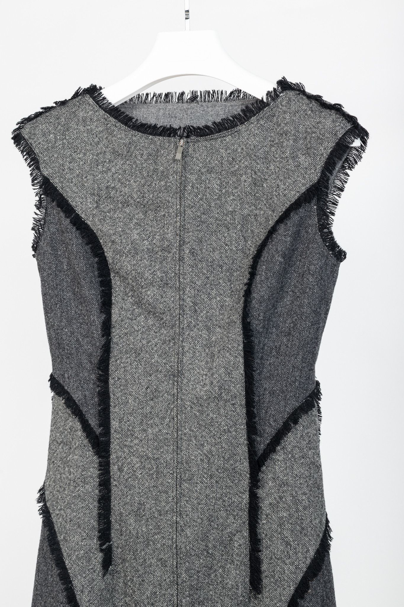 Thom Browne Thom Browne AW/14 Donegal Wool Fringe-Trim Zip-Front Dress Size S / US 4 / IT 40 - 3 Thumbnail