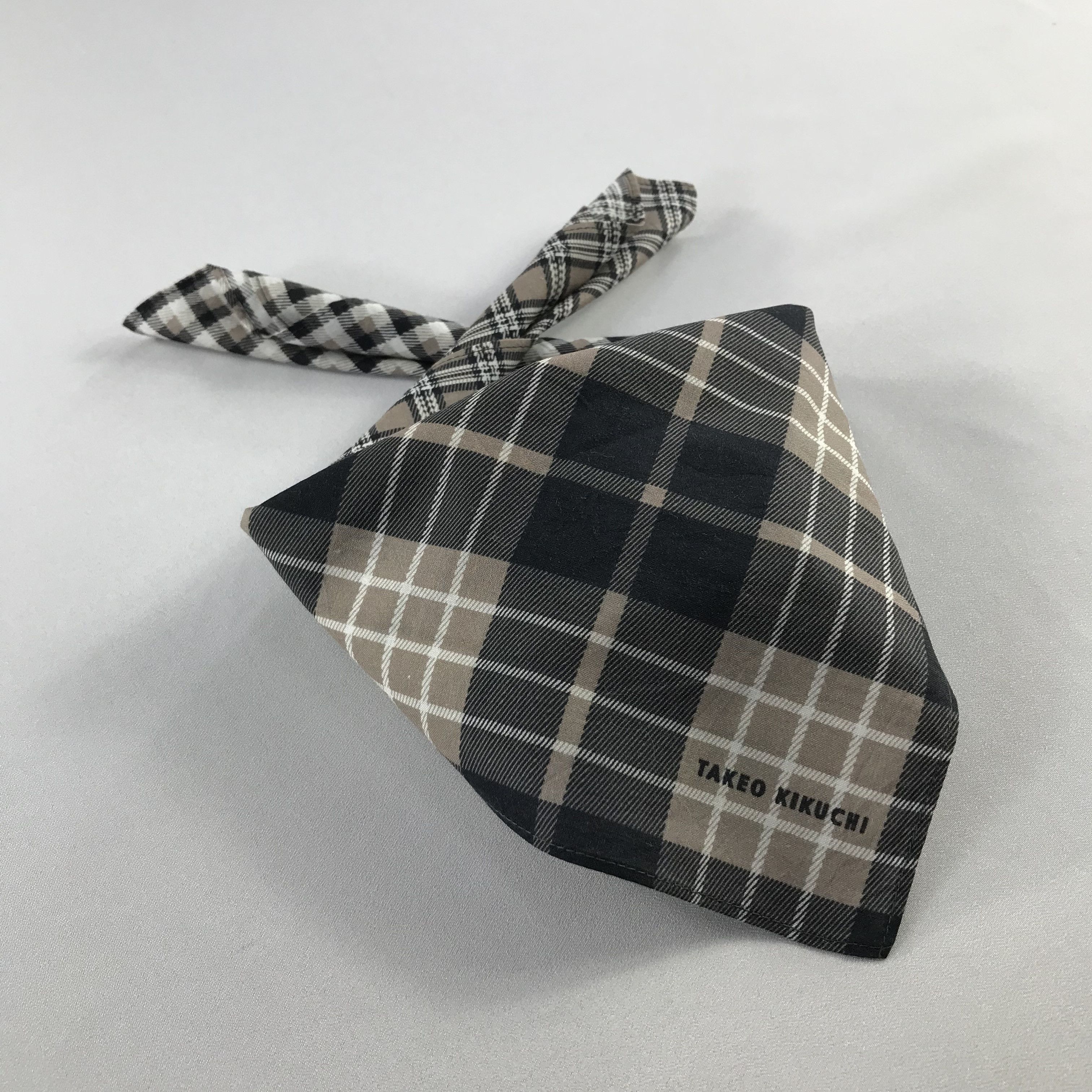 Takeo Kikuchi Takeo Kikuchi Handkerchief / Bandana / Neckerchief C707 Size ONE SIZE - 2 Thumbnail