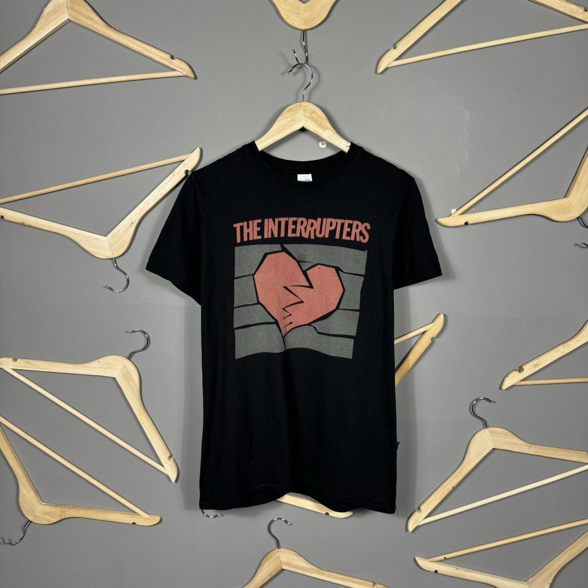 Band Tees The Interrupters Y2K Band T-shirt Size US M / EU 48-50 / 2 - 1 Thumbnail
