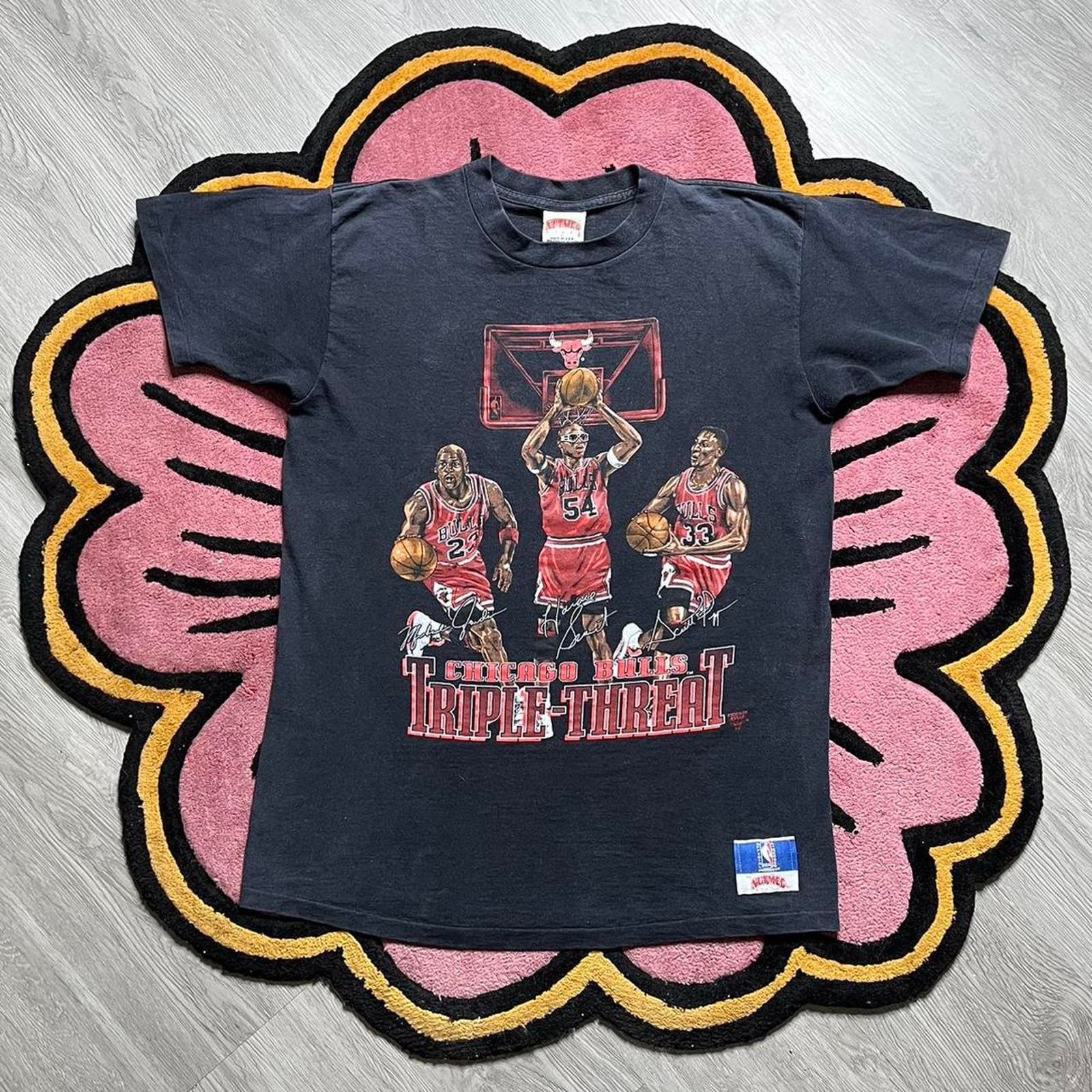 image of NBA x Nutmeg VTG 90’S Chicago Bulls Triple Threat Nutmeg Mills T-Shirt in Black, Men's (Size Large)