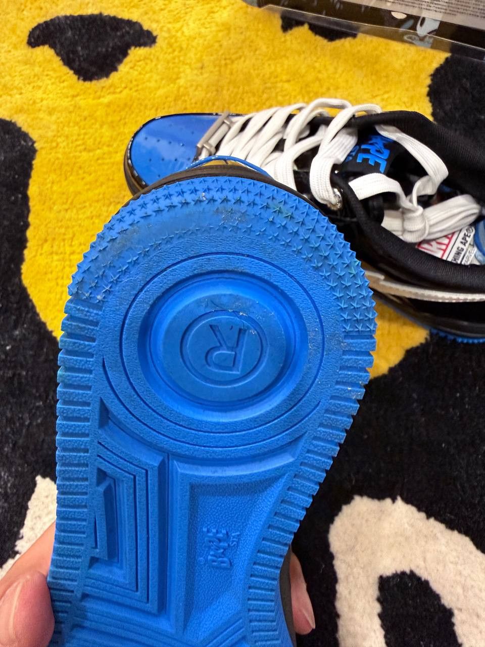 Bape × Marvel Comics Bape Sta Marvel Comics Venom (2022) US7 Size US 7 / EU 40 - 10 Thumbnail