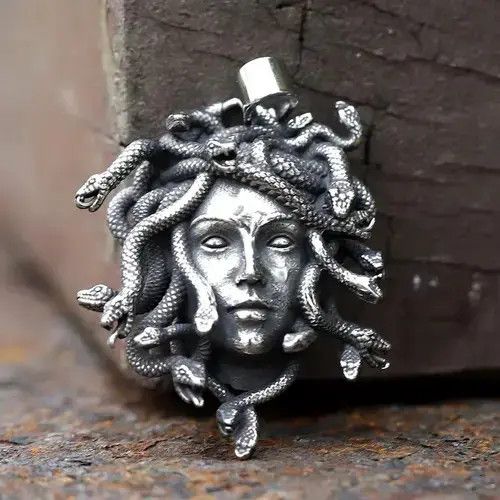 Japanese Brand Stainless Steel Medusa Pendant Necklace Size ONE SIZE - 2 Thumbnail