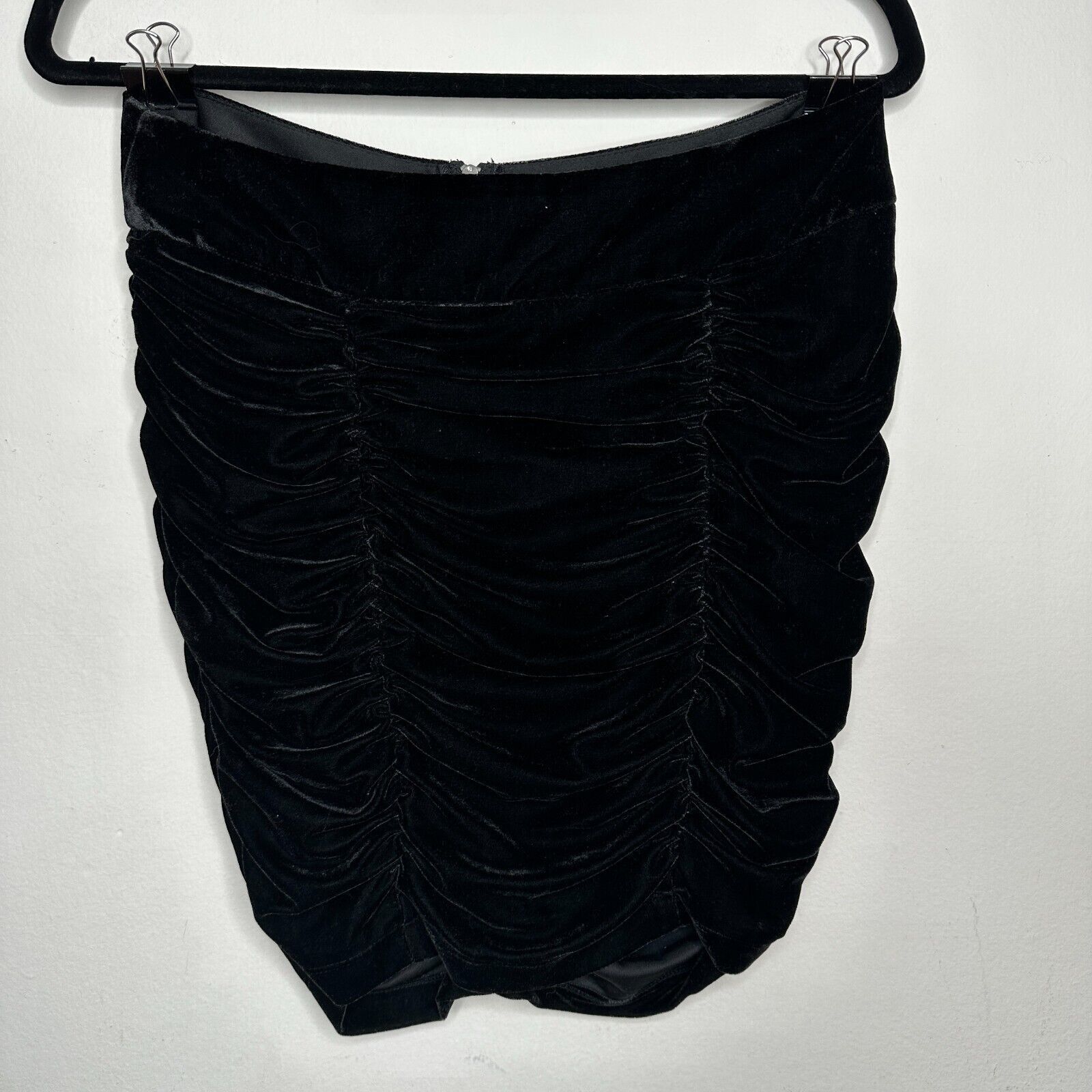 Other Solid Jet Black Sexy Ruched Velvet Mini Skirt Zip Back M Size 30" / US 8 / IT 44 - 2 Thumbnail