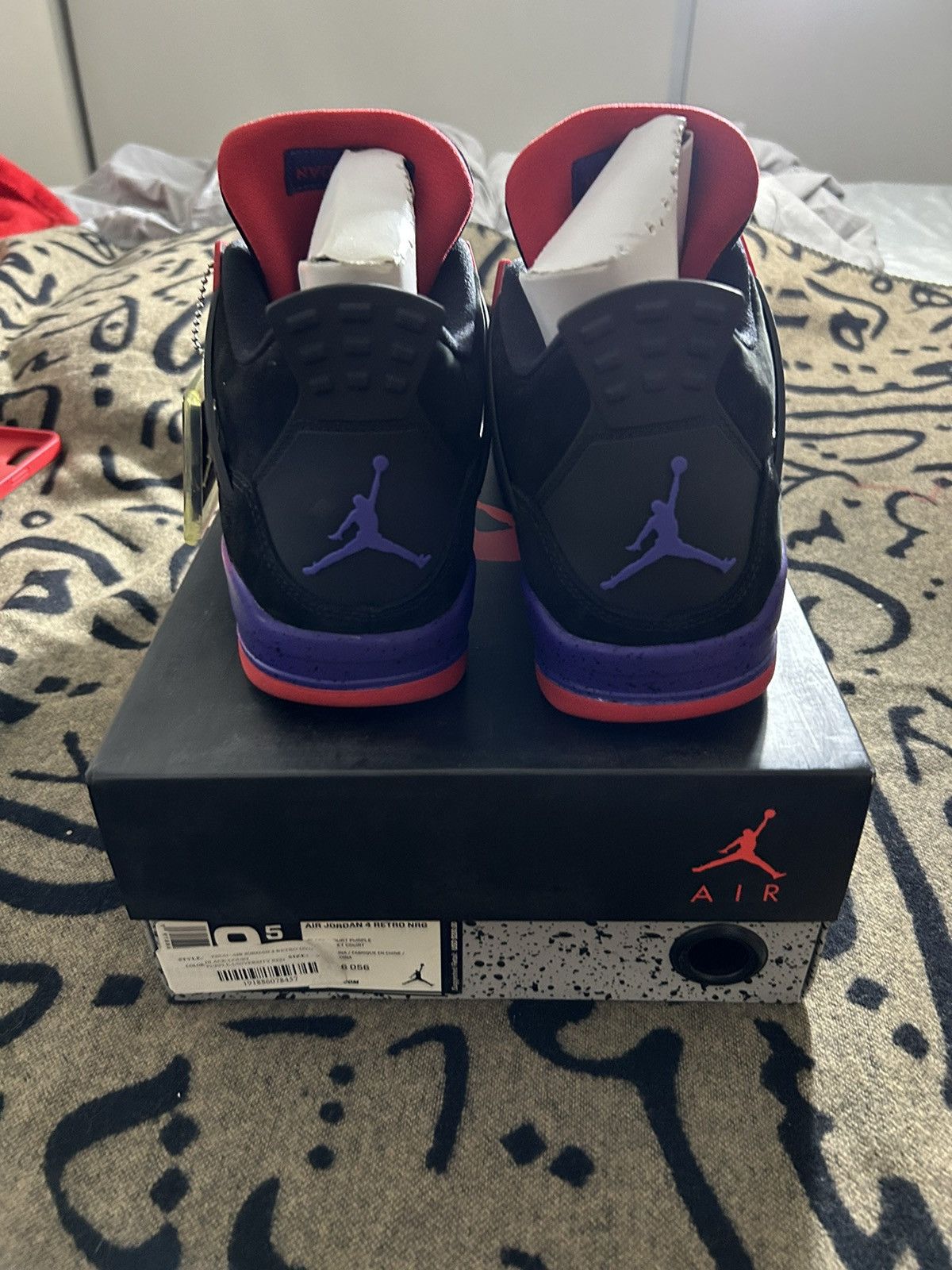 Jordan Brand 2019 Air jordan IV 4 “Drake Edition” Raptors Size US 9.5 / EU 42-43 - 10 Thumbnail