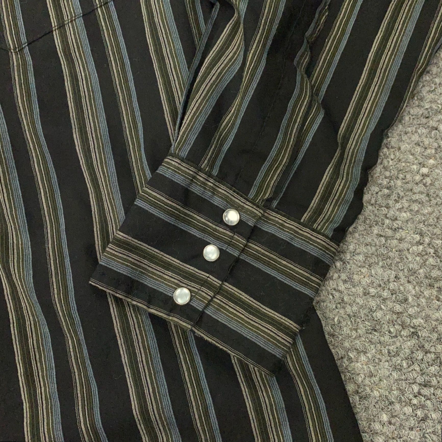 Vintage VINTAGE Bit & Bridle Western Shirt Mens L Black Striped Pearl Snap Cowboy Size US L / EU 52-54 / 3 - 6 Thumbnail